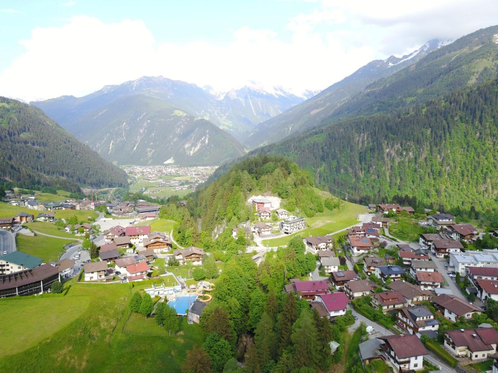 Photo 25