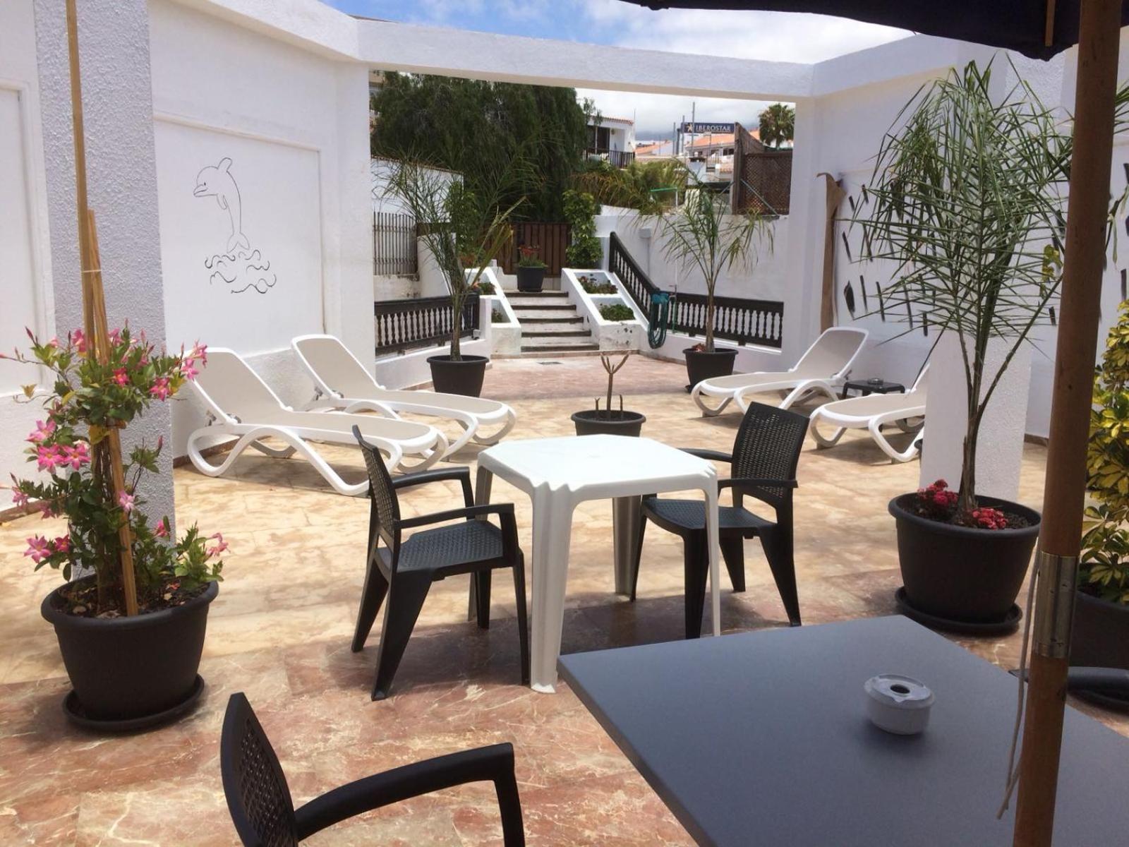 Las Flores studio 1 view 3