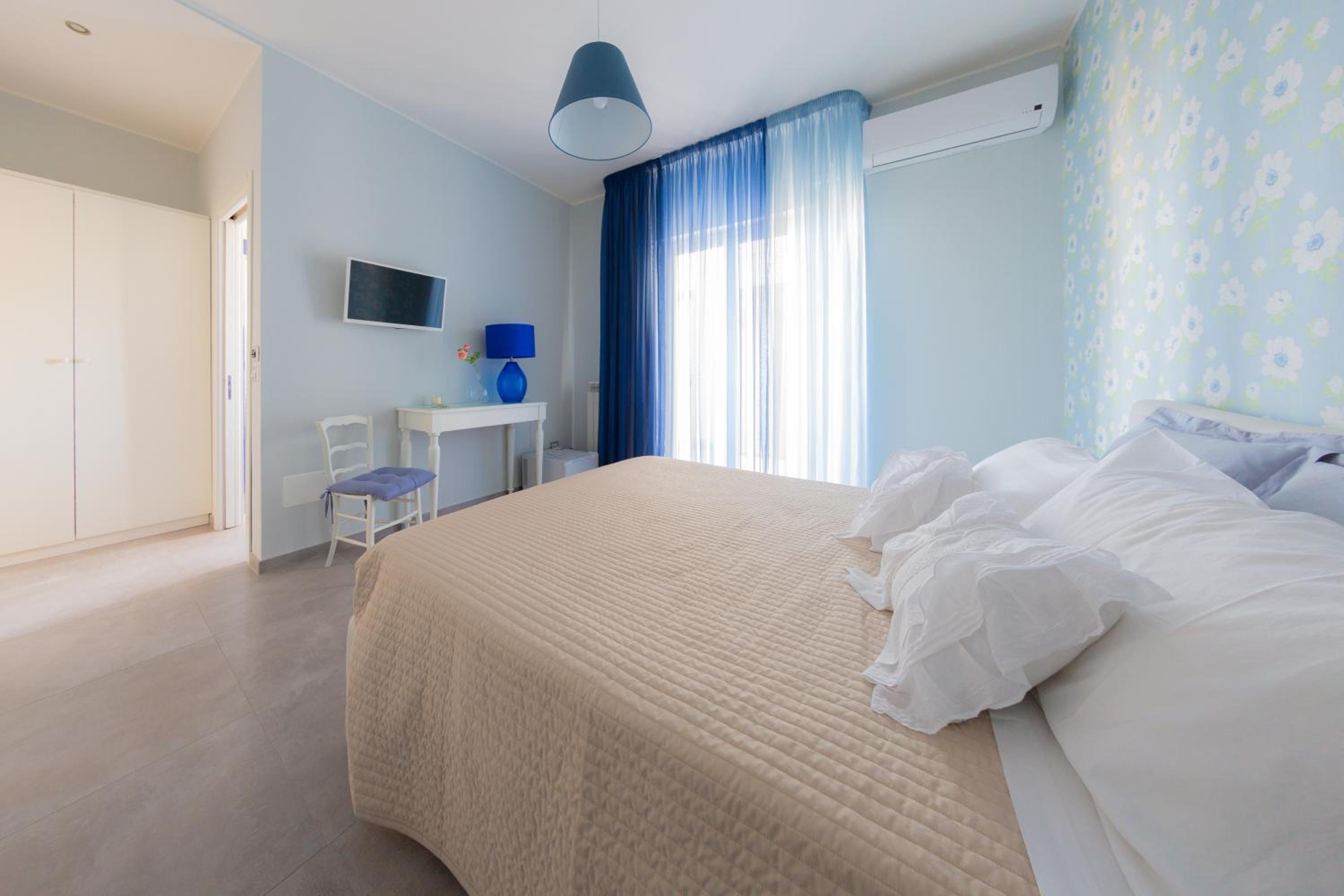 Catania Vacations - BB Attico 160 - Property Image 41