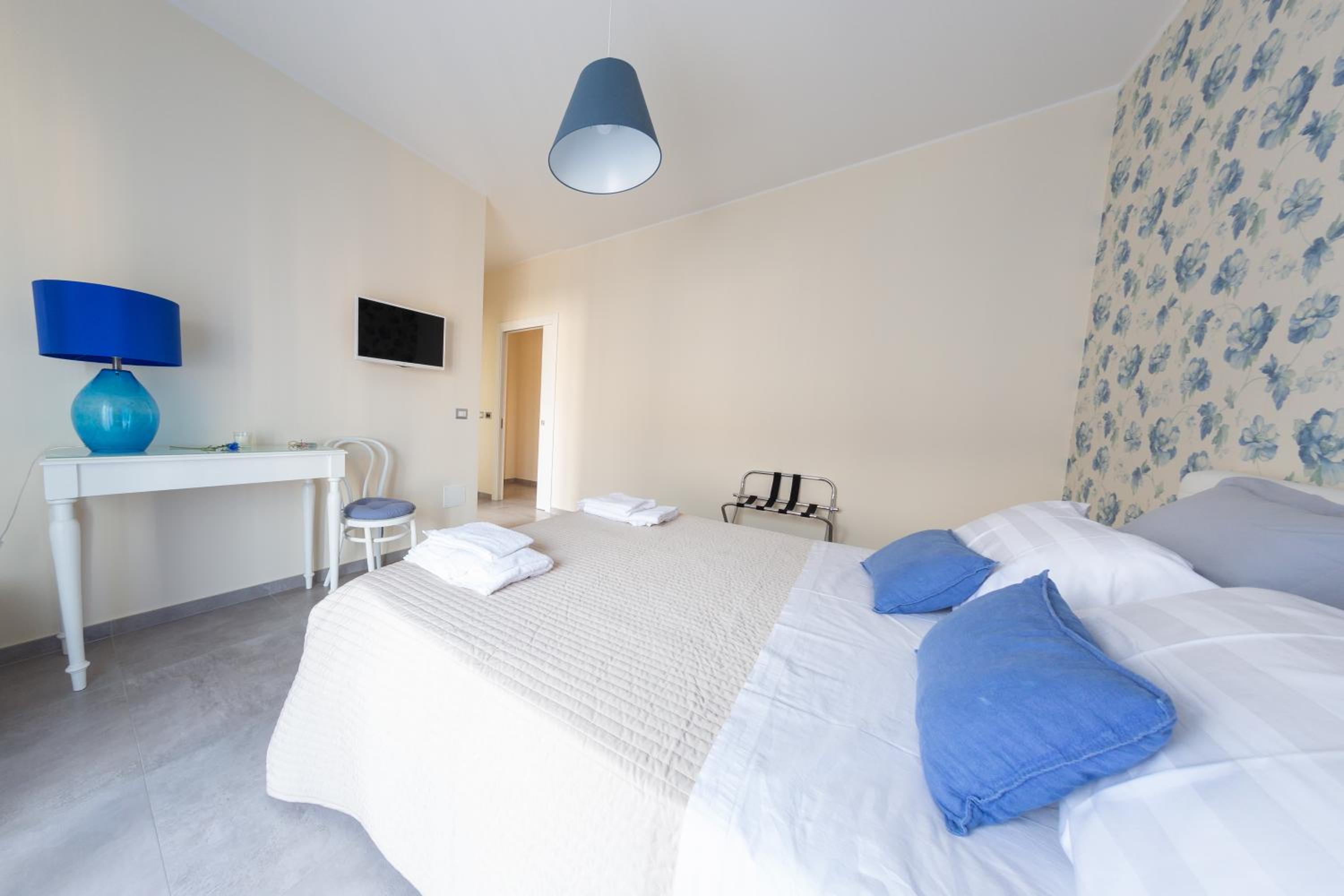 Catania Vacations - BB Attico 160 - Property Image 49