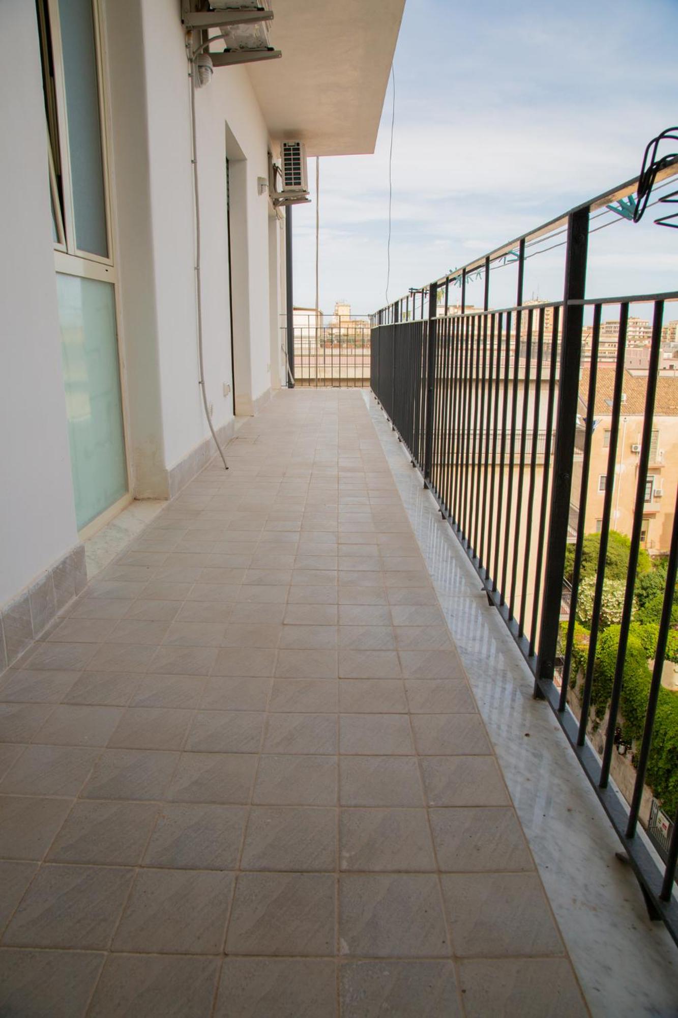 Catania Vacations - BB Attico 160 - Property Image 15