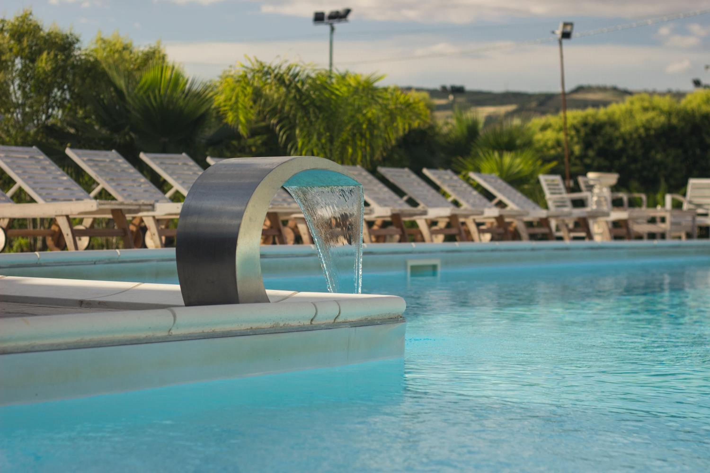 Fontana La Pietra
