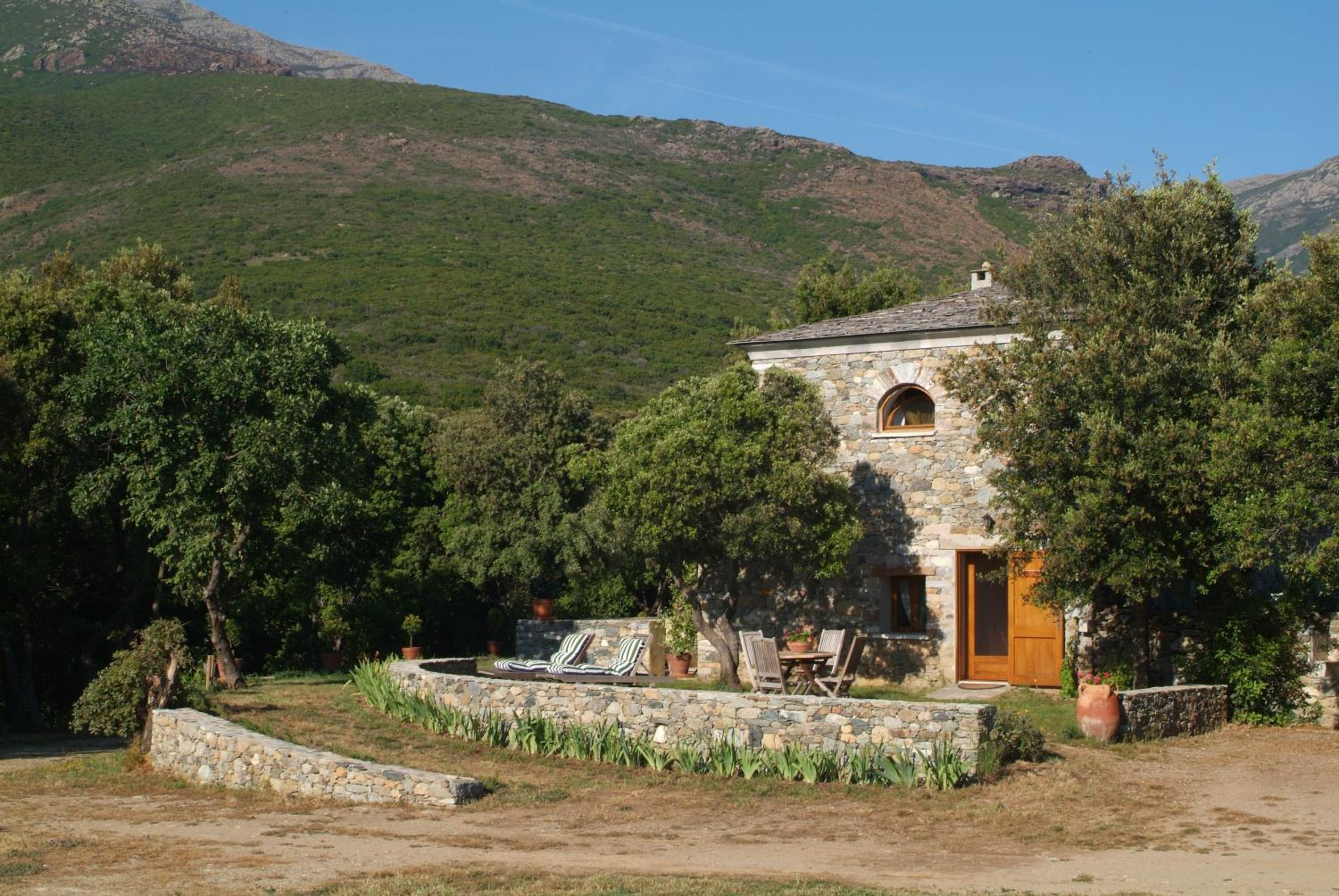 Casa-Albina-Corsica view 4