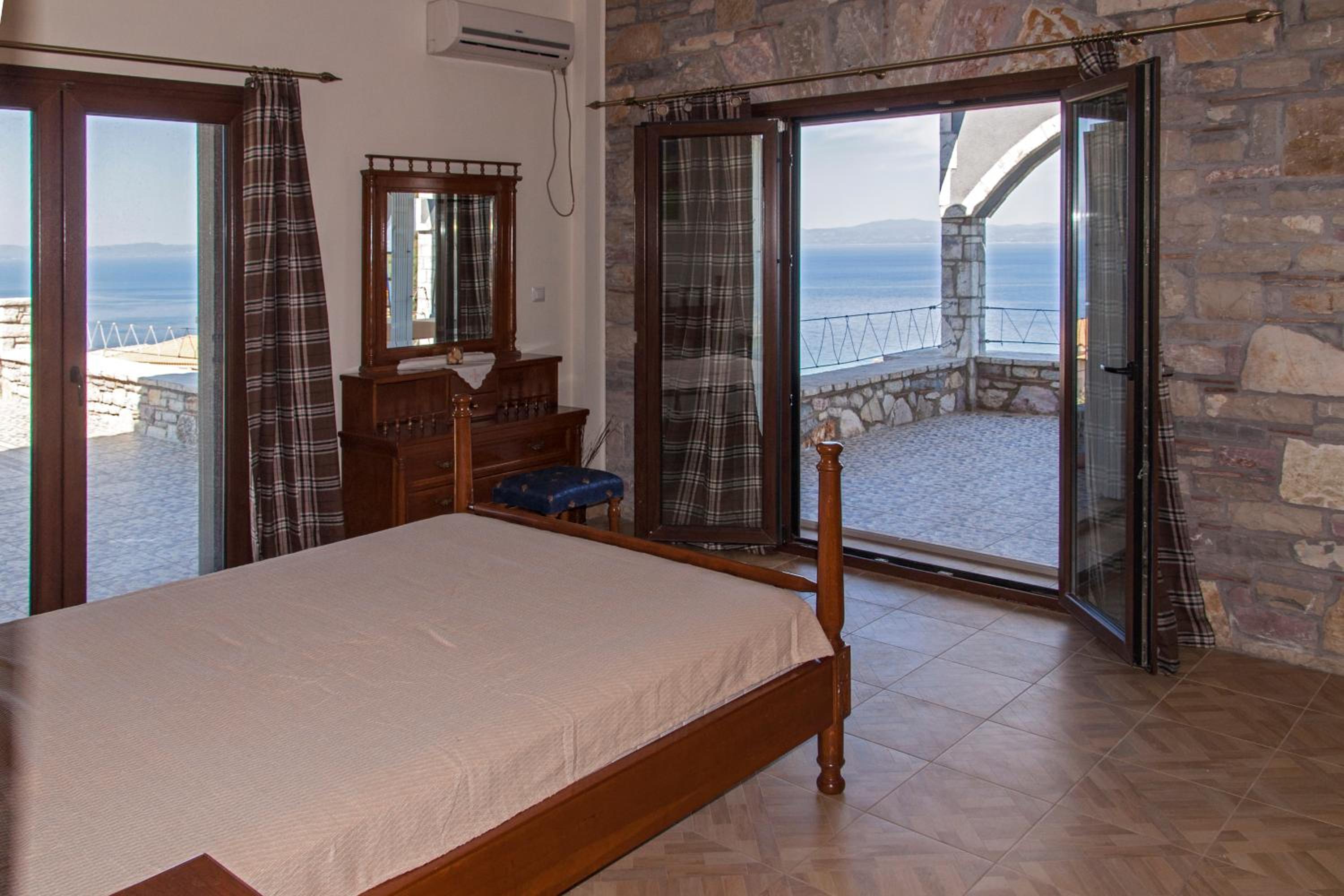 Ellinas Homes view 4