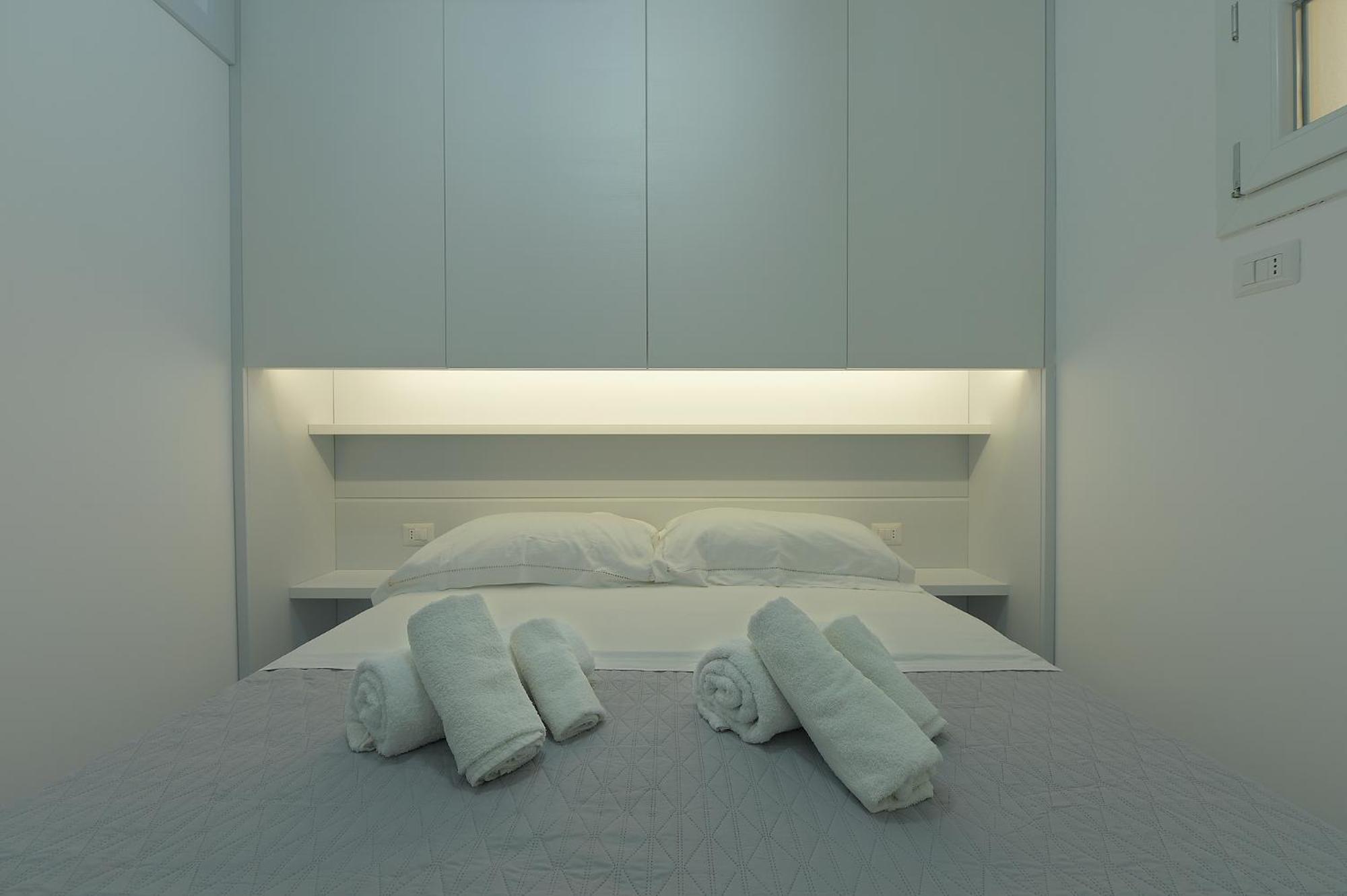 Isule Apartment & Terrace