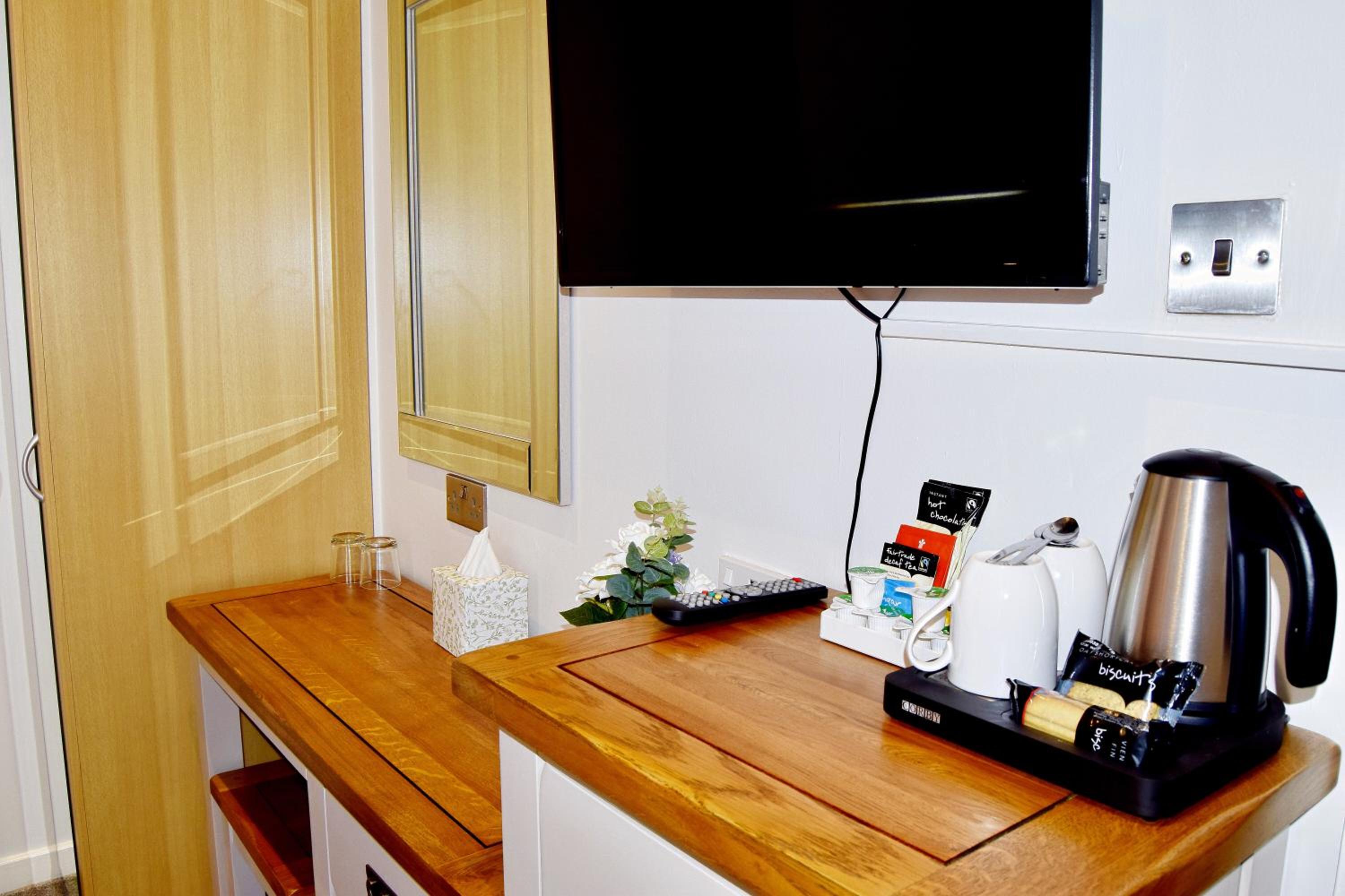 Avenue Guest House