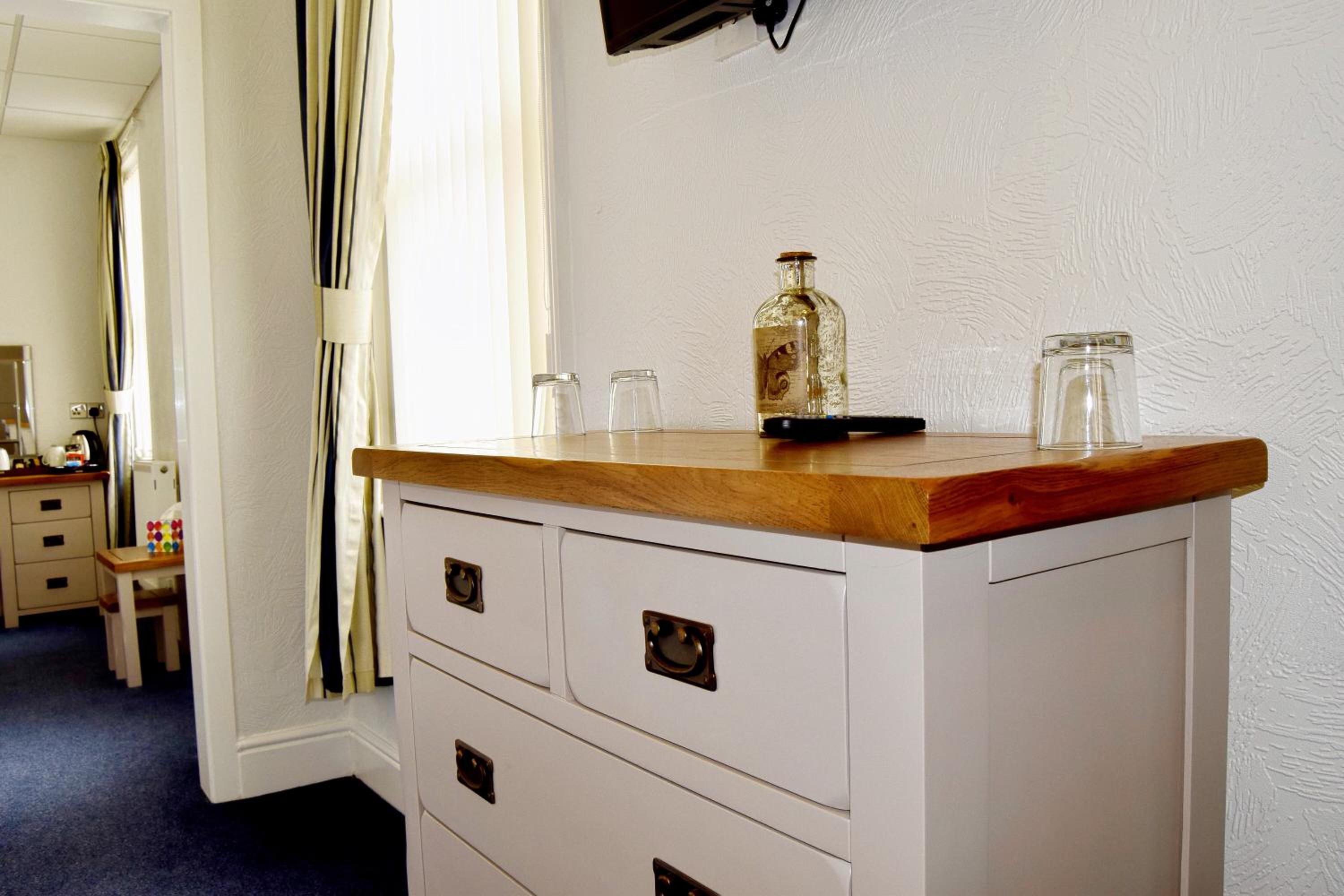 Avenue Guest House