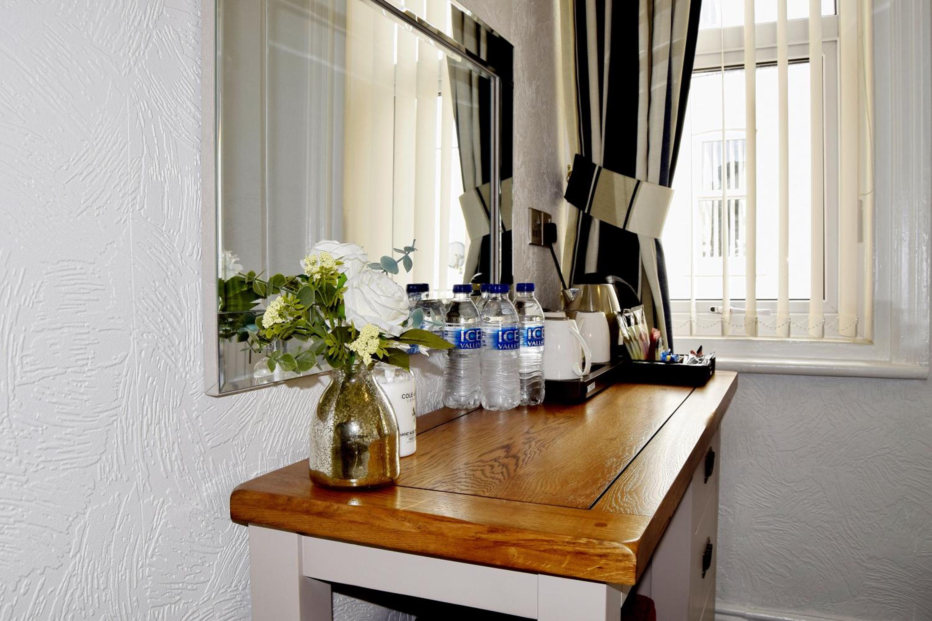 Avenue Guest House