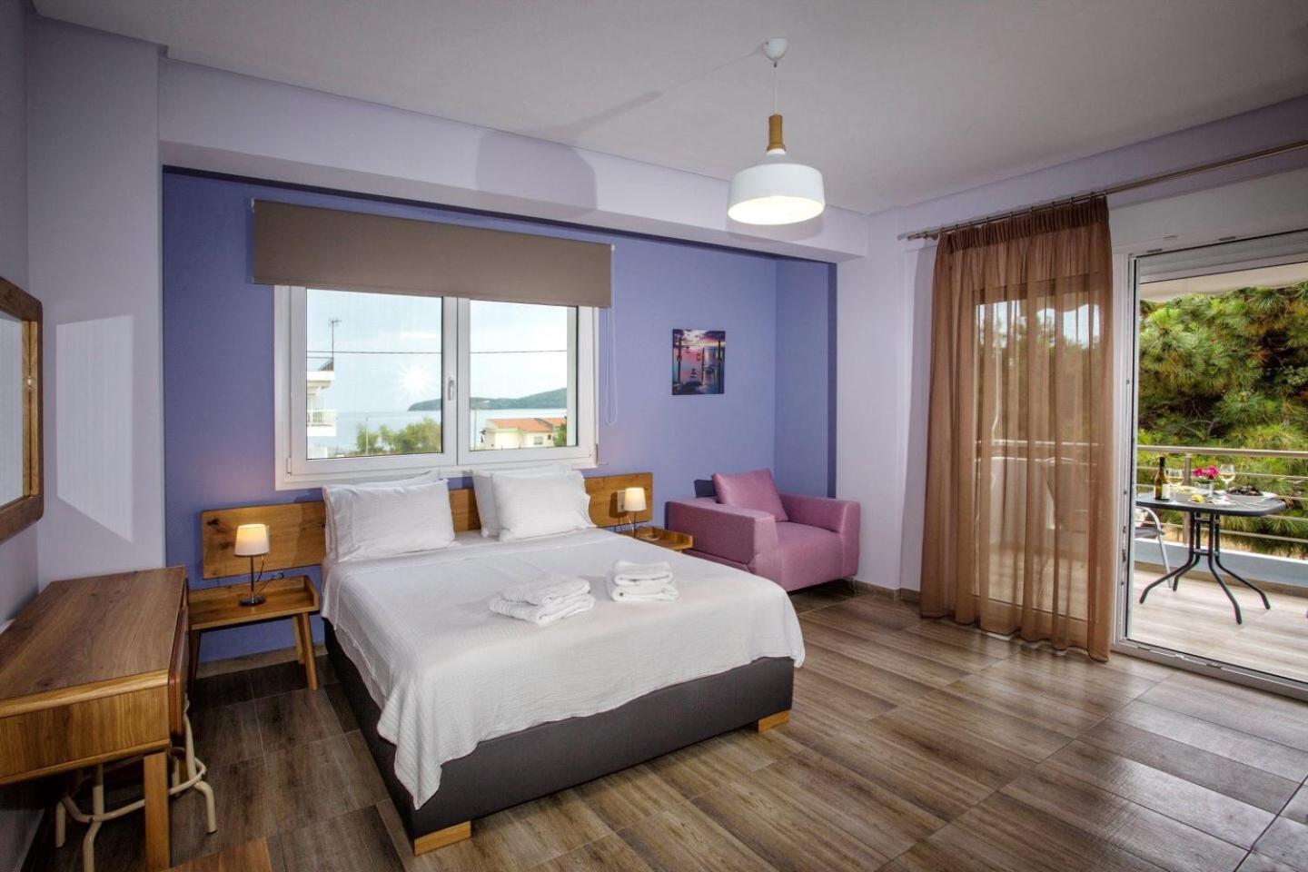 Isalos Suites