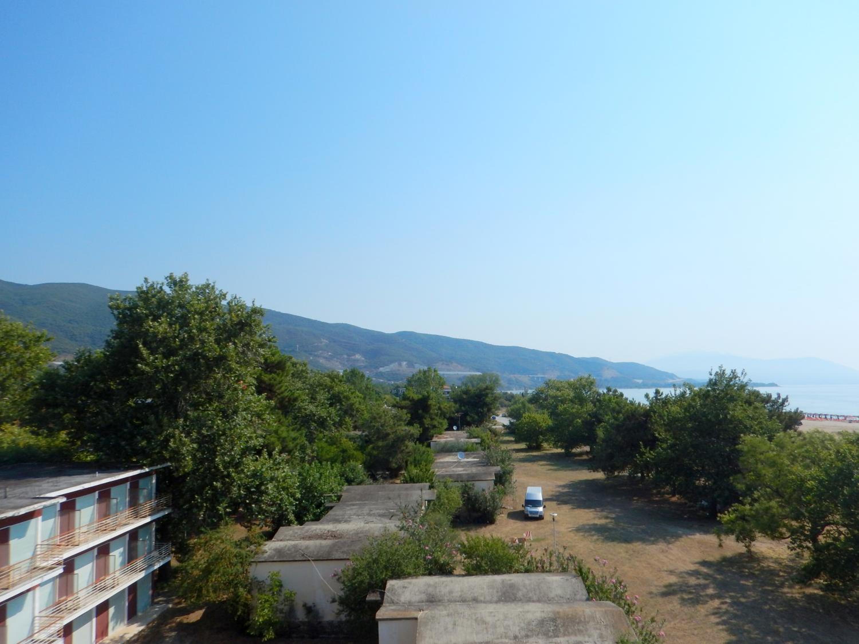 Photo 26