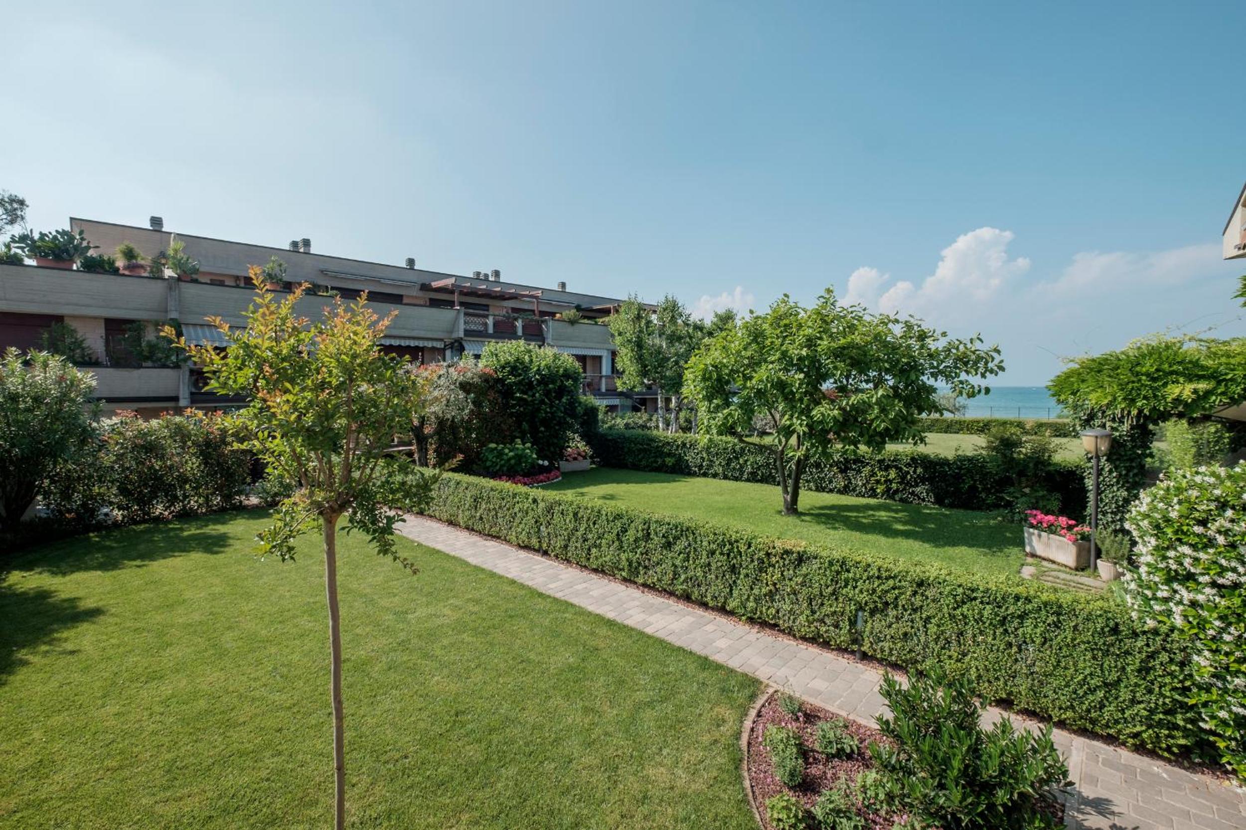 Giardino sul Garda view 5