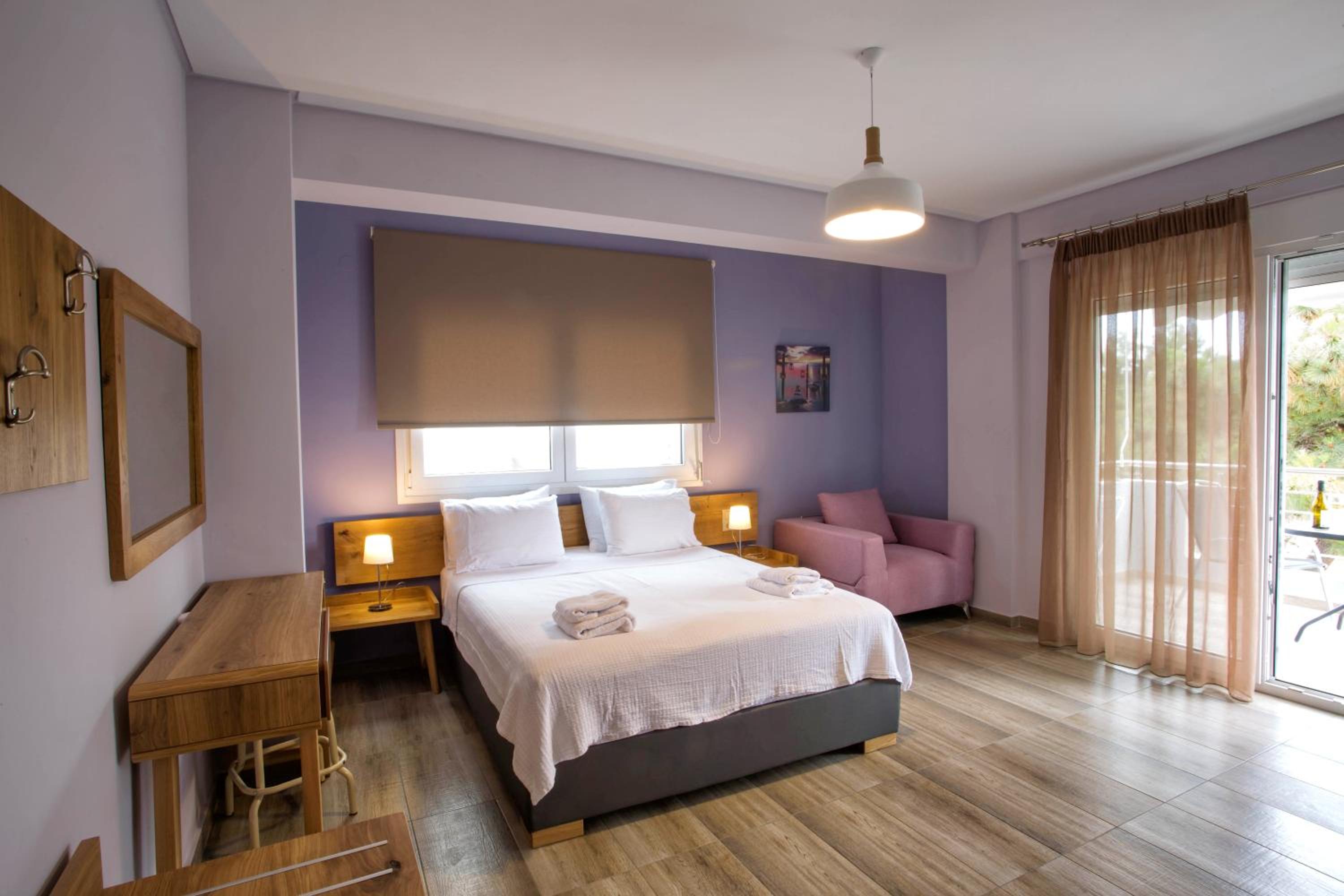 Isalos Suites