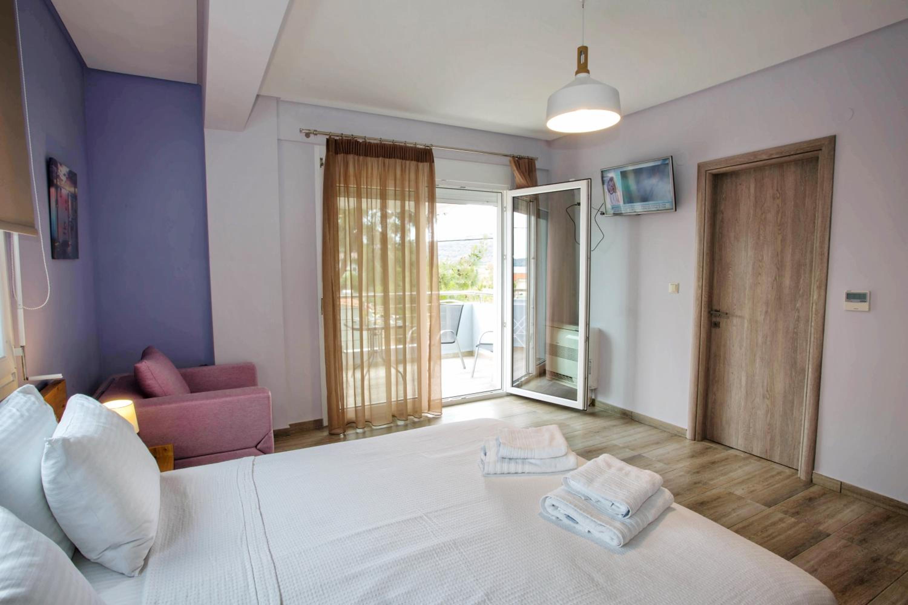 Isalos Suites