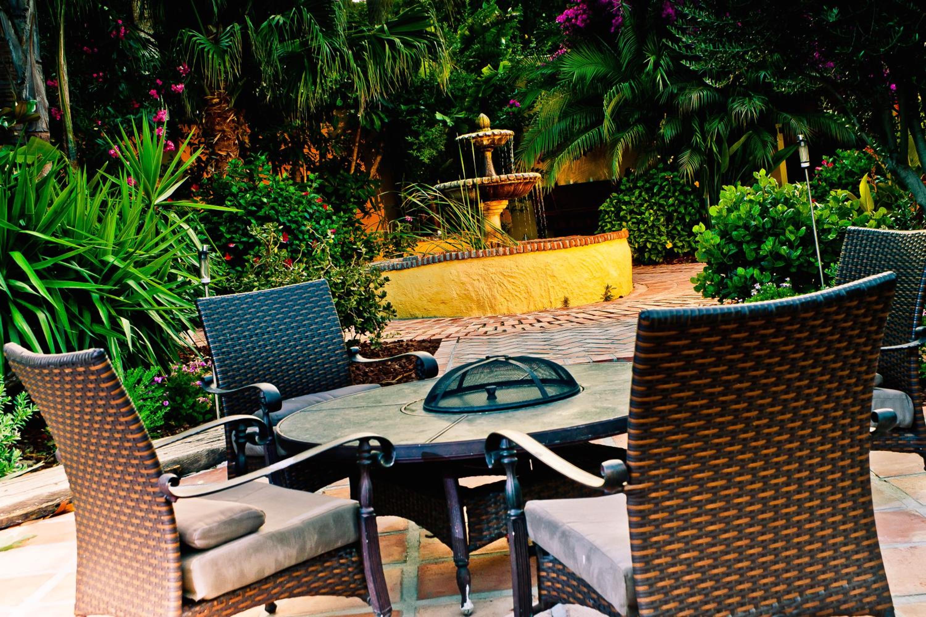 Finca Fenix Apartments with Pool in Álora