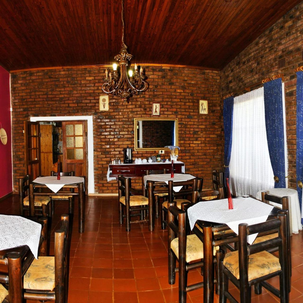 Mount Azimbo Lodge view 2