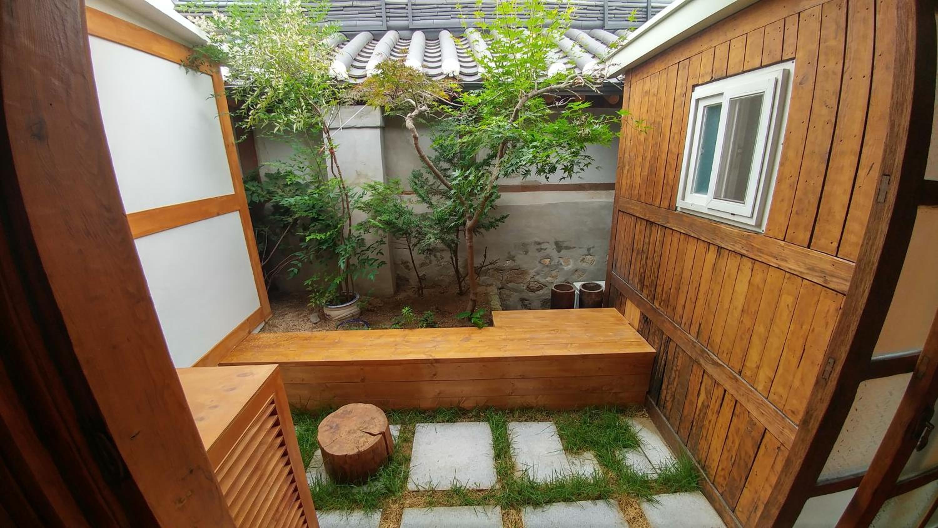 Sohyundang Guesthouse
