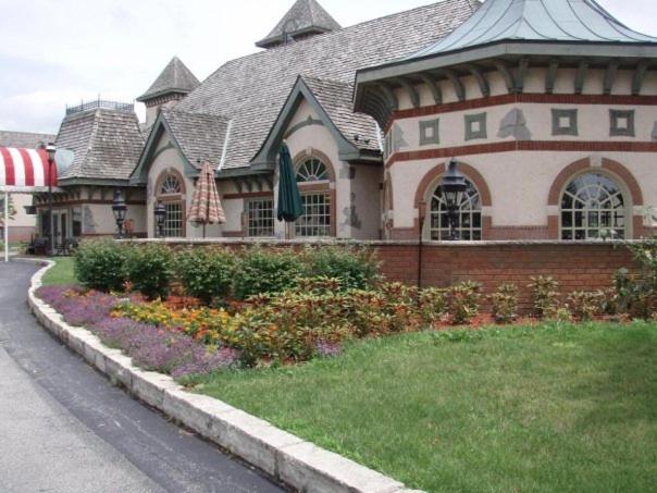 Chateau Hotel and Conference Center, Foto 16