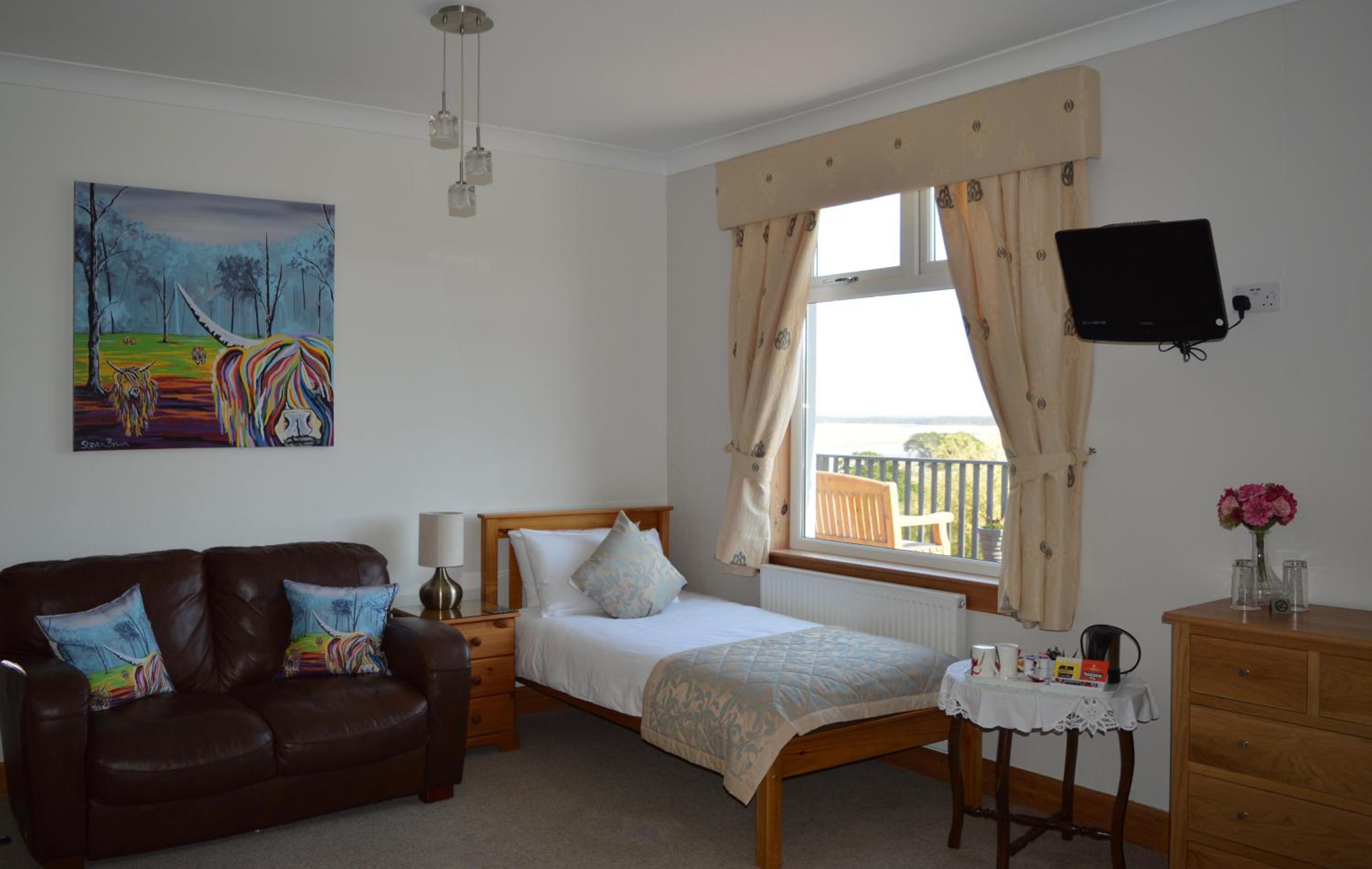 Strathview Lodge B&B