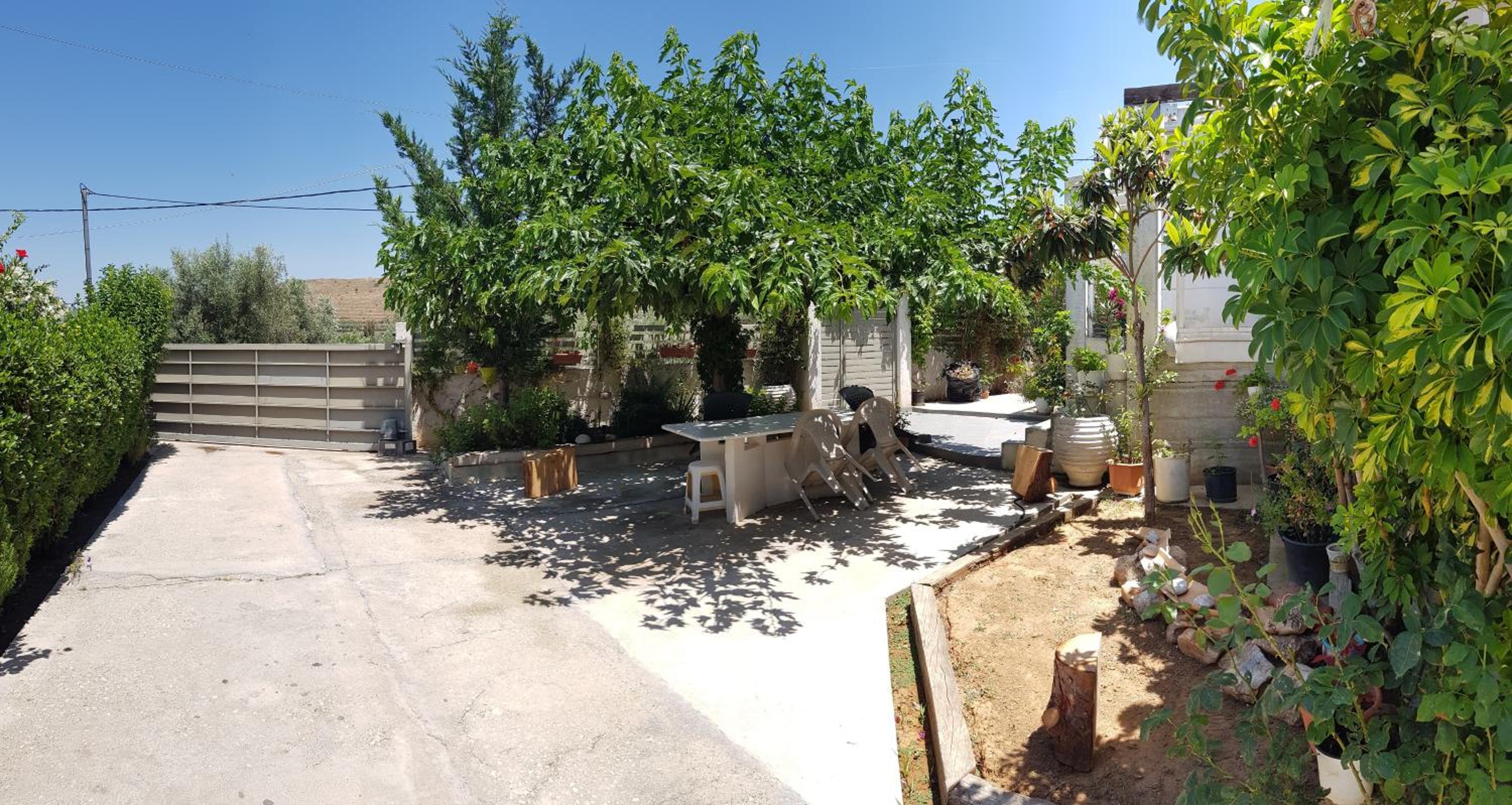 adonia villa