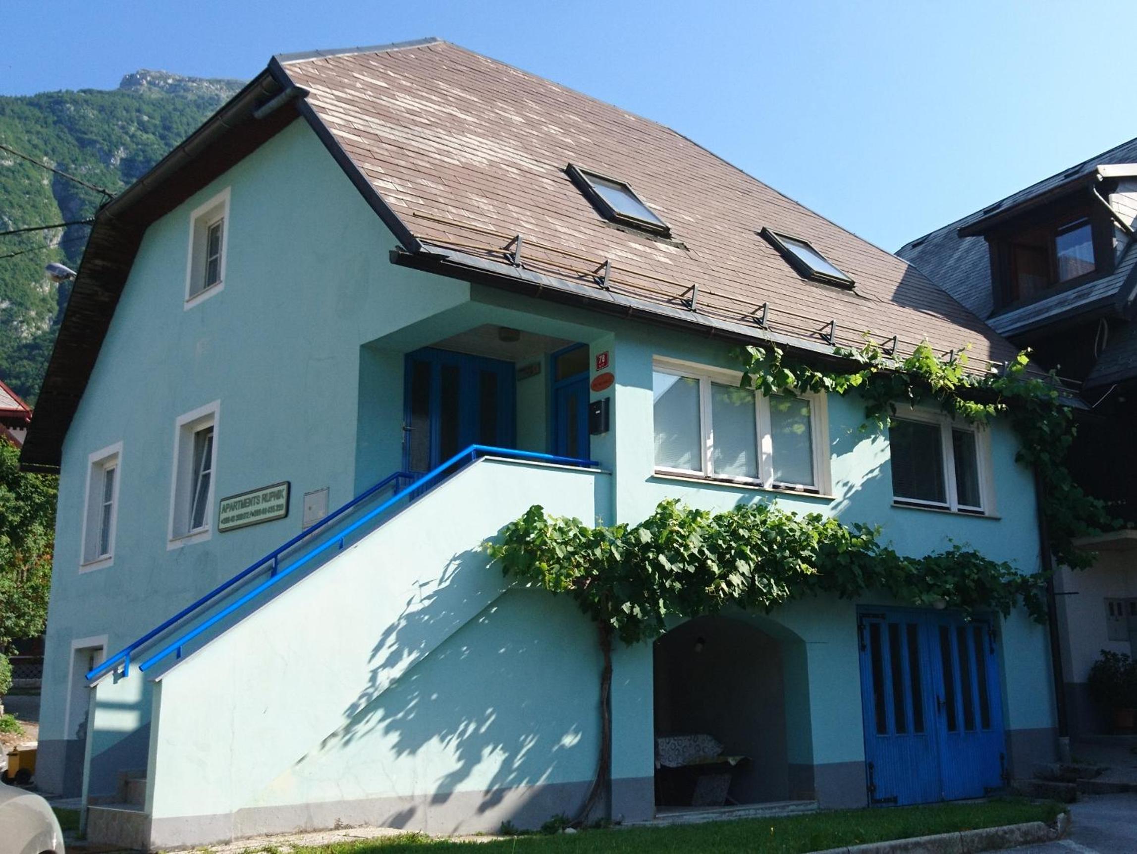 Photo 13