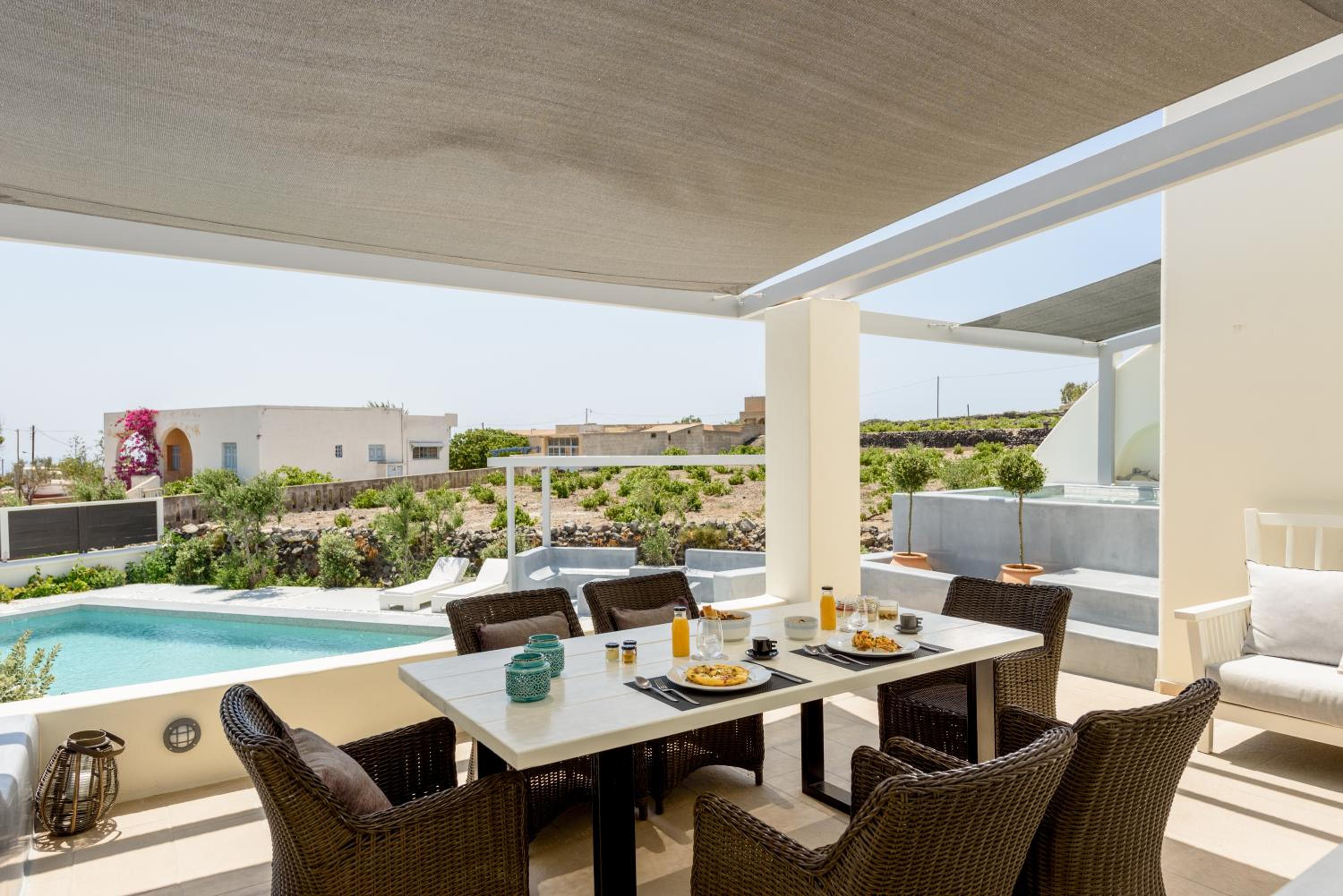 Ambeli Luxury Villa