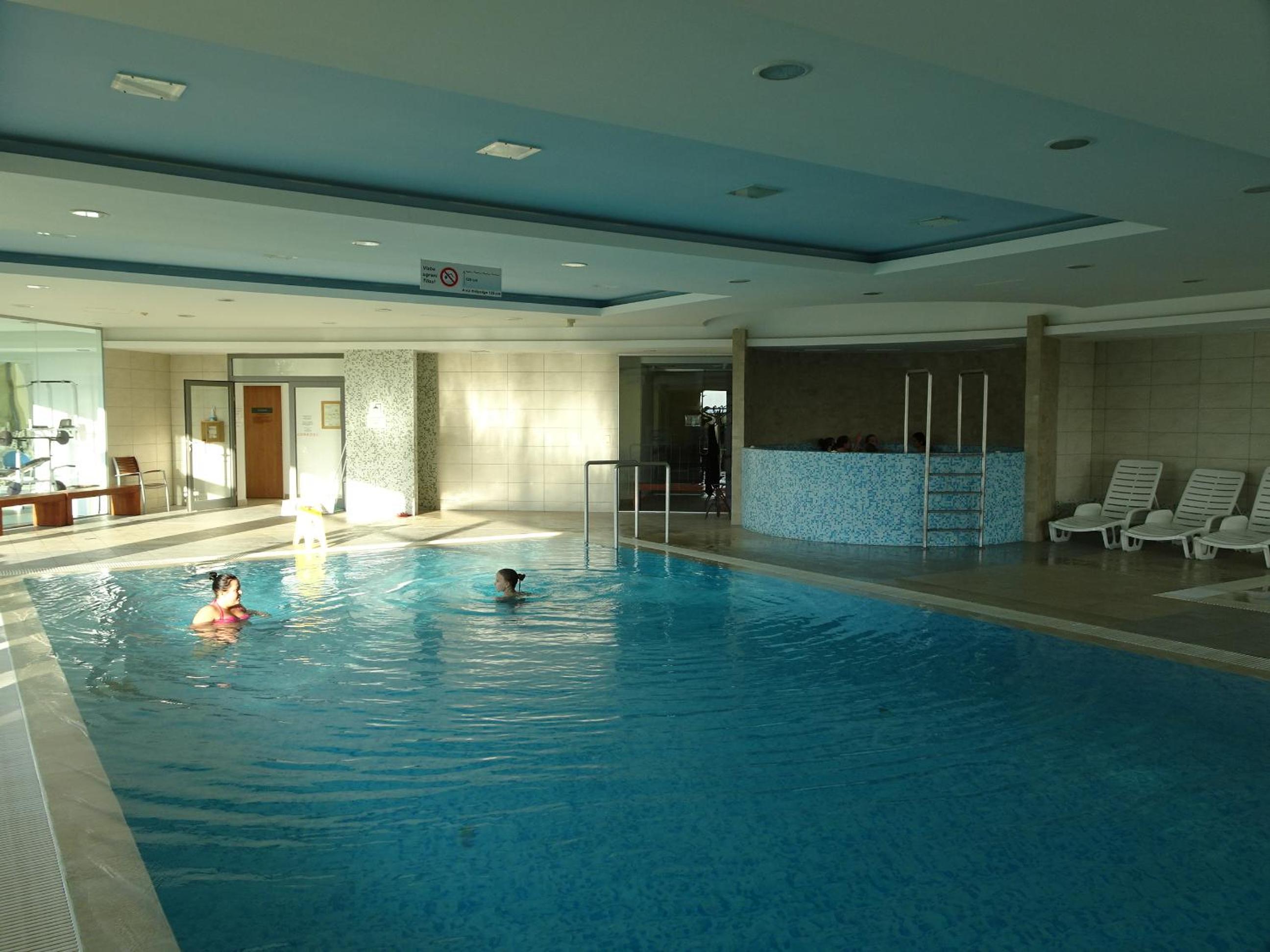 Club 218 Wellness + Panoráma Apartman Siófok