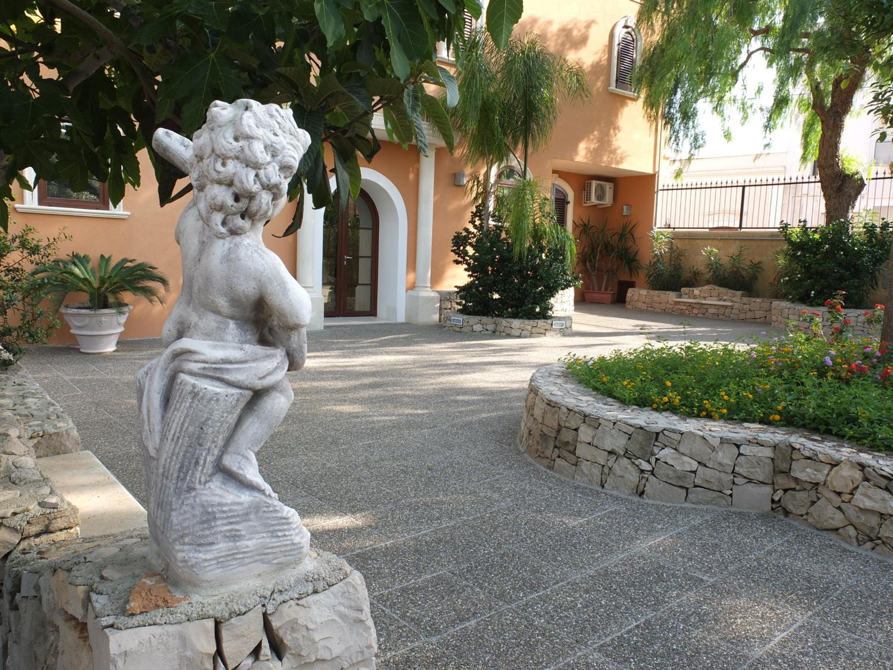 Villa Musica