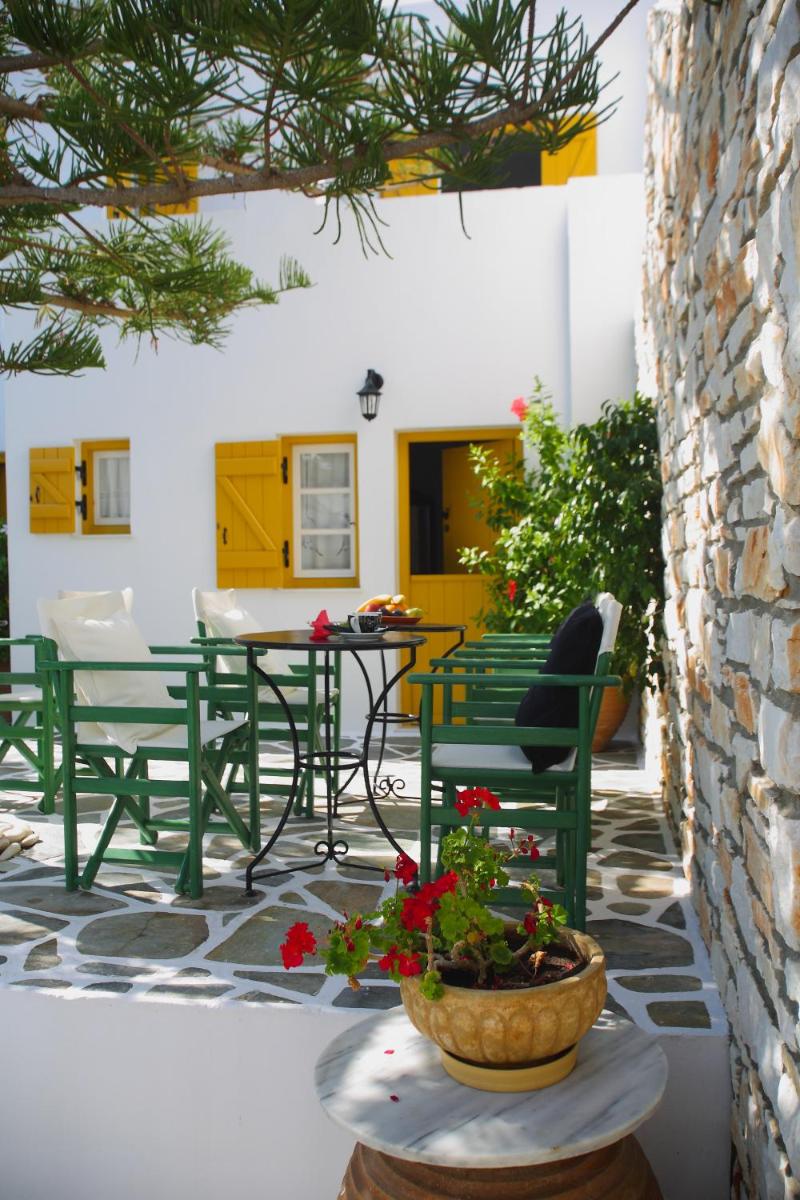 outdoor BBQ area