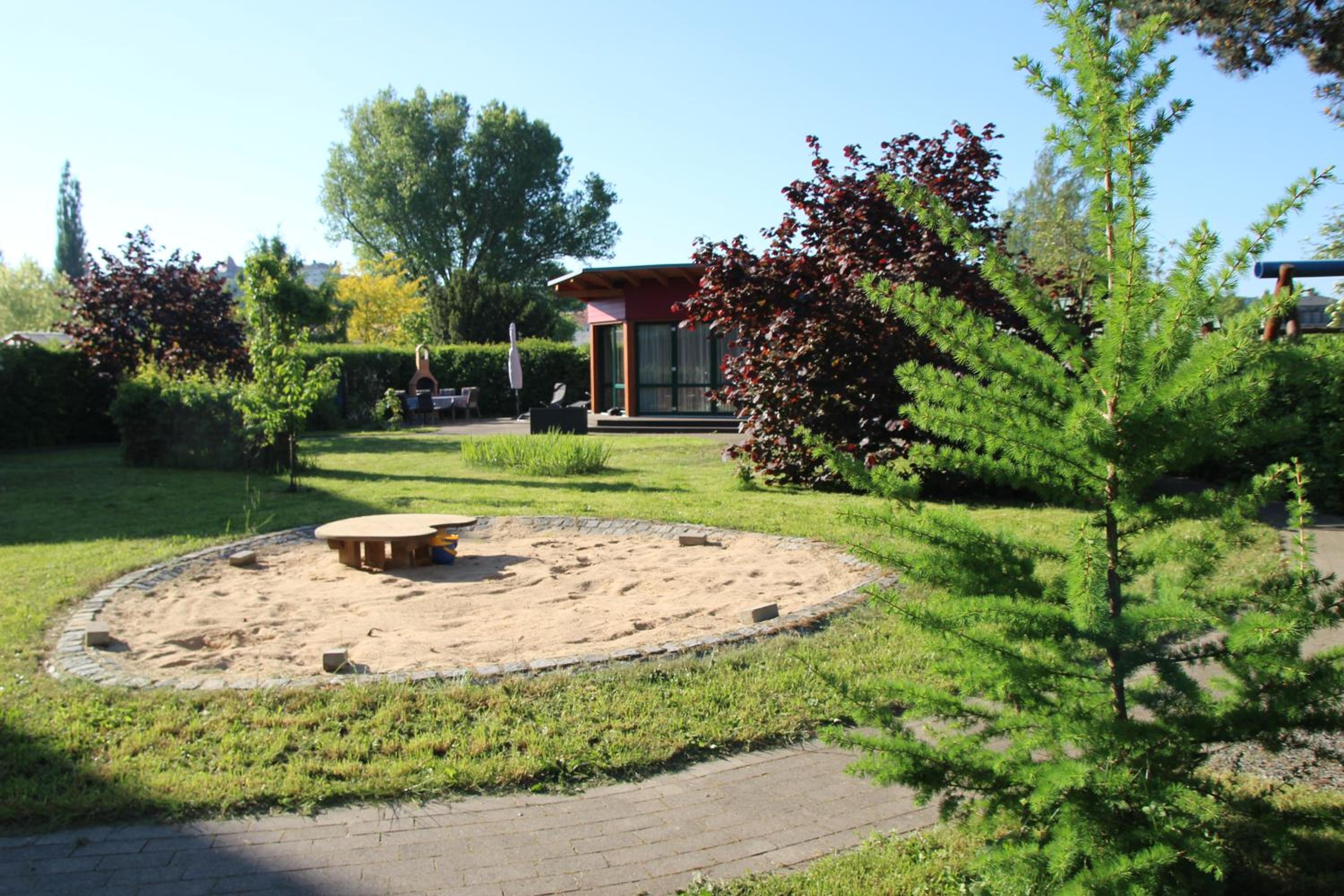 Photo 6