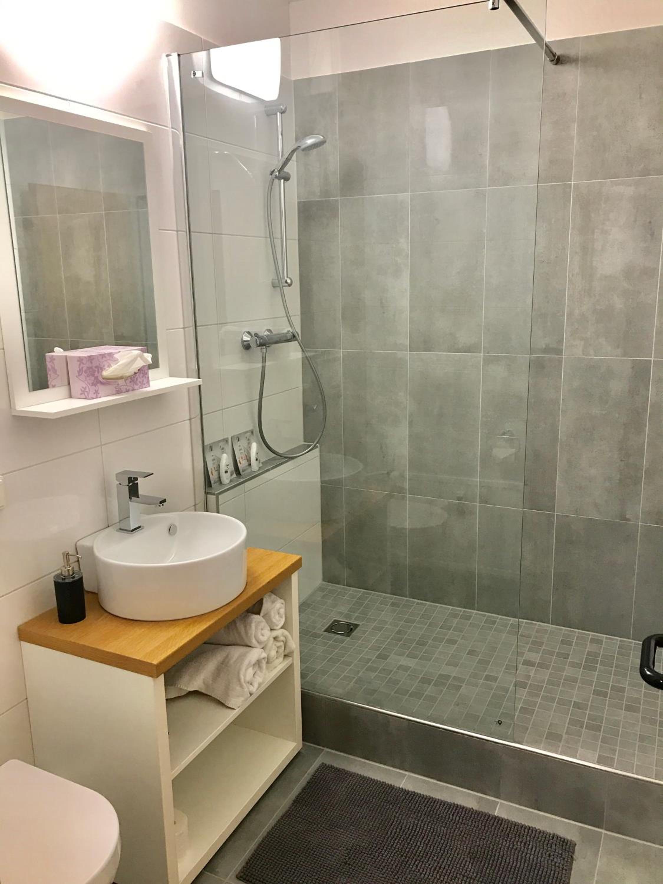 HappyStayApartments