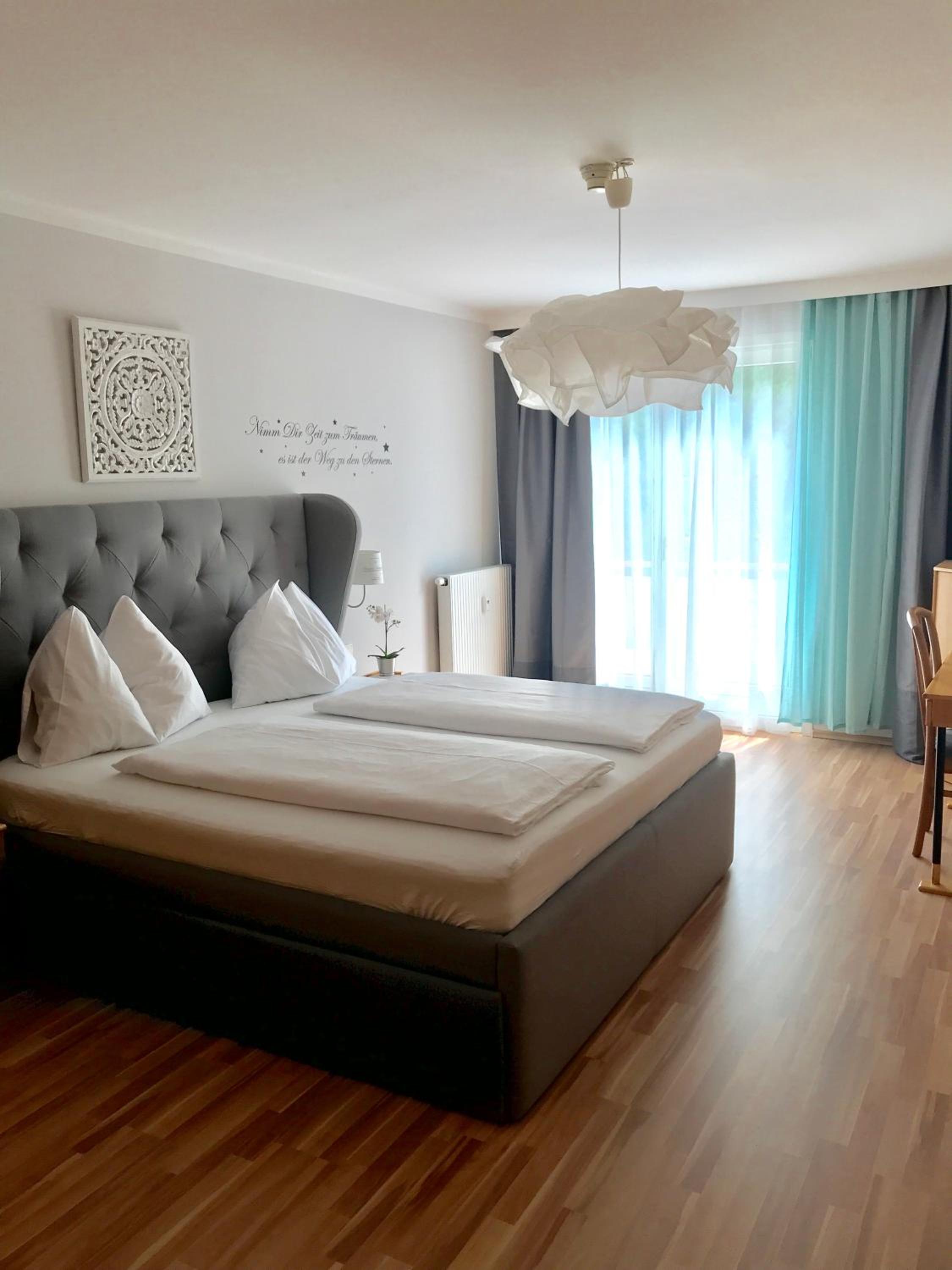 HappyStayApartments