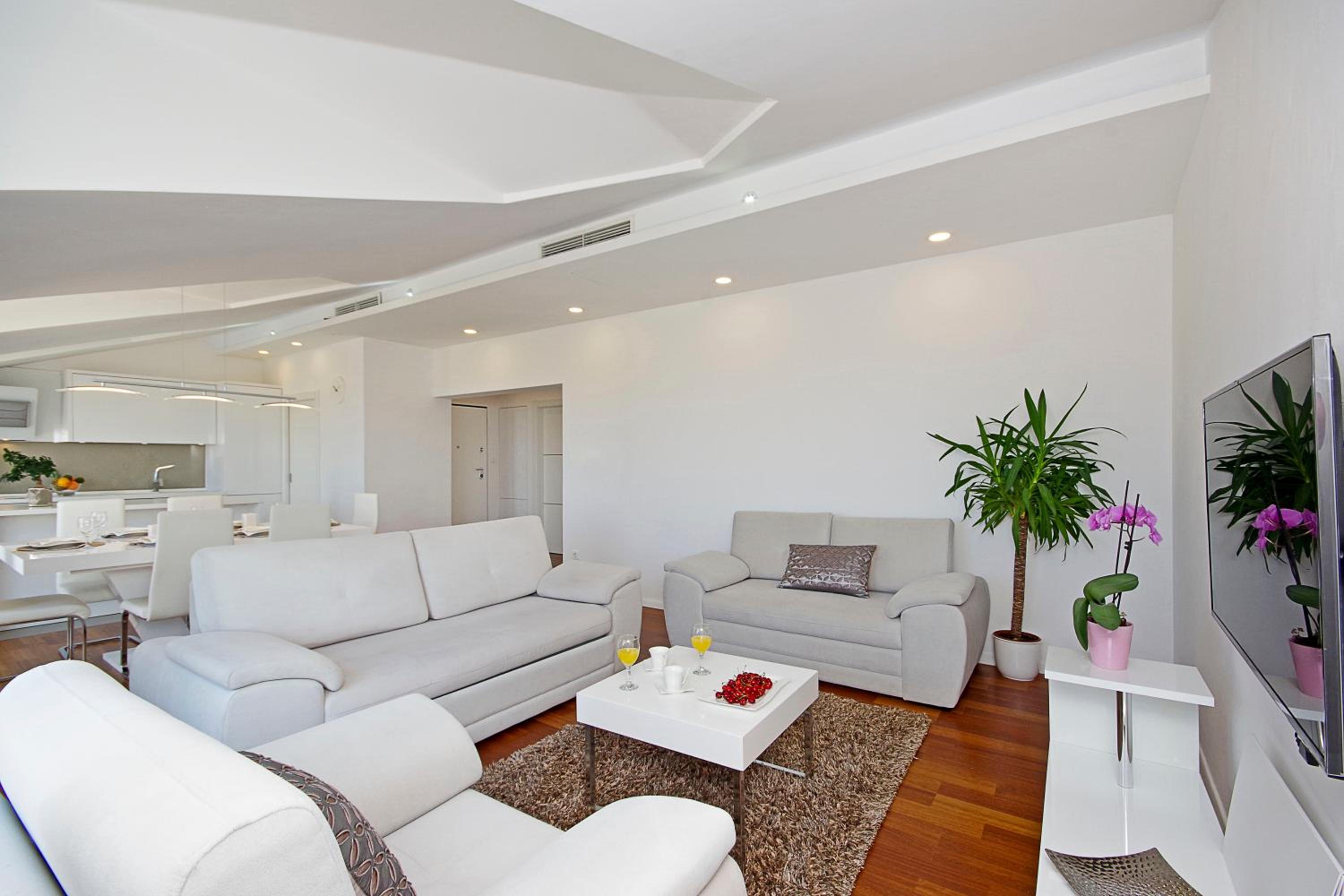 Luxury penthouse Eva view 5