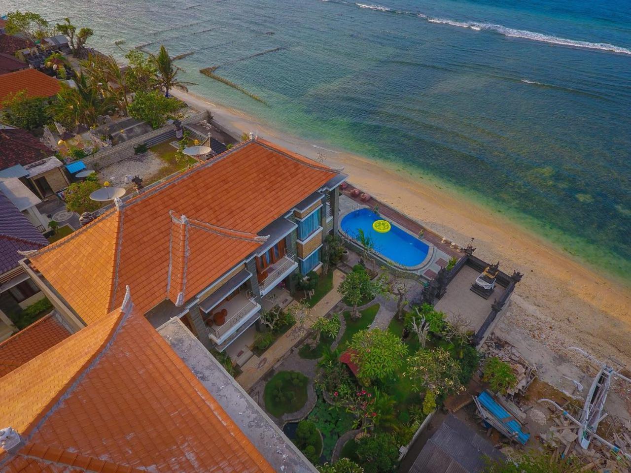 Green Beach Inn