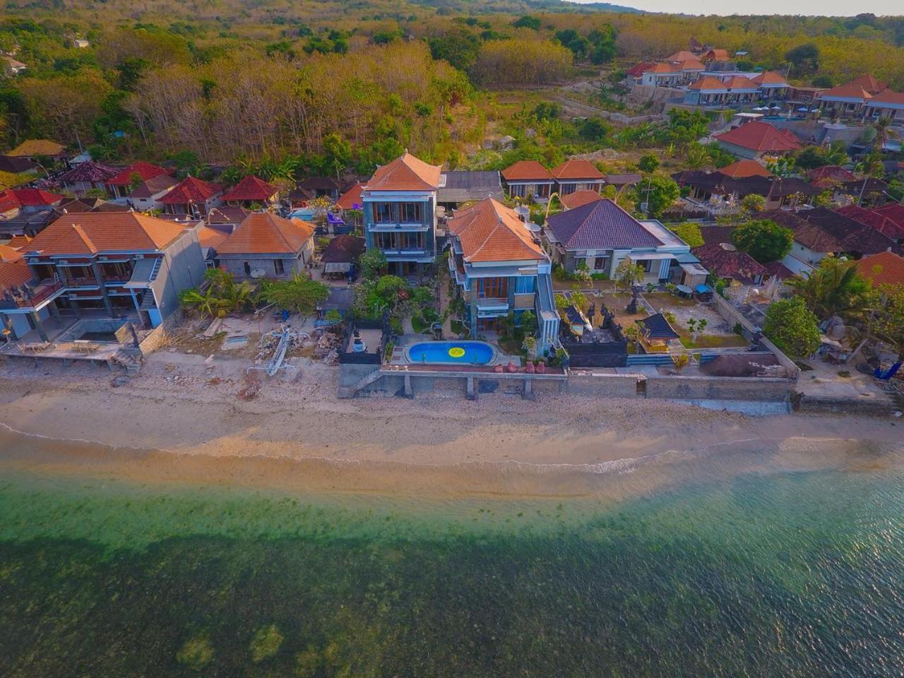 Green Beach Inn