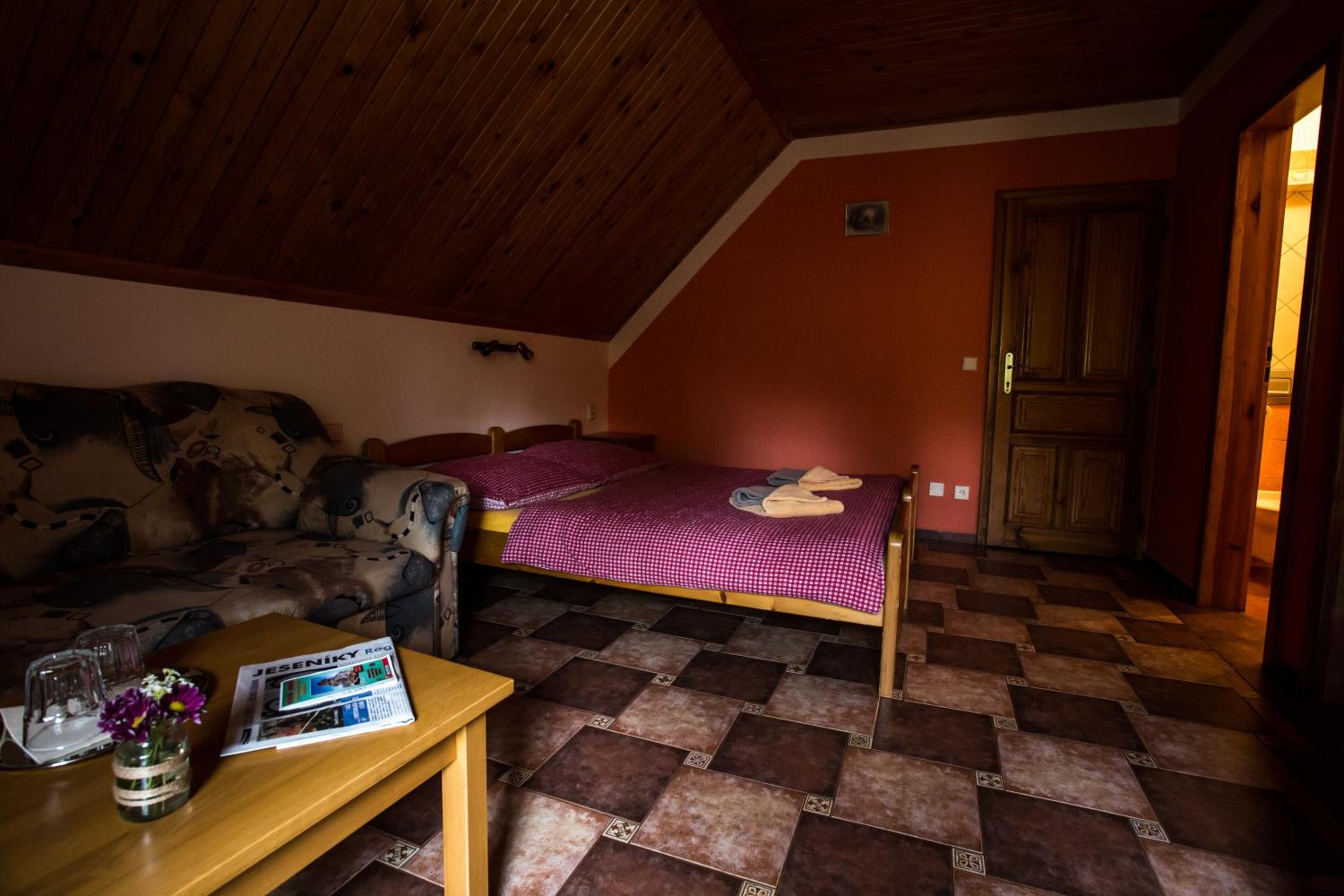 Penzion pod Šerákem