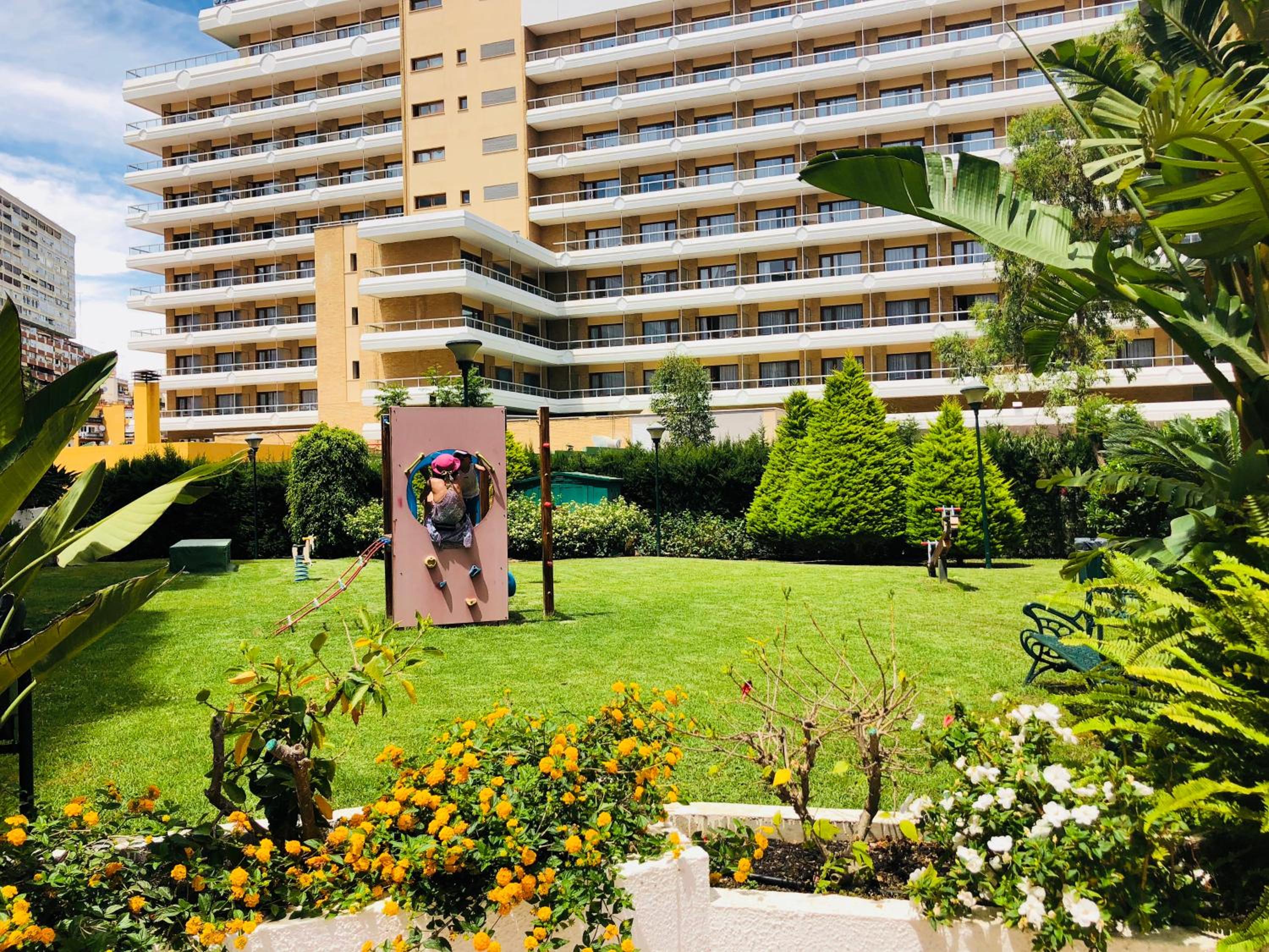 Luxury Apartment Bajondillo Beachfront photo 4