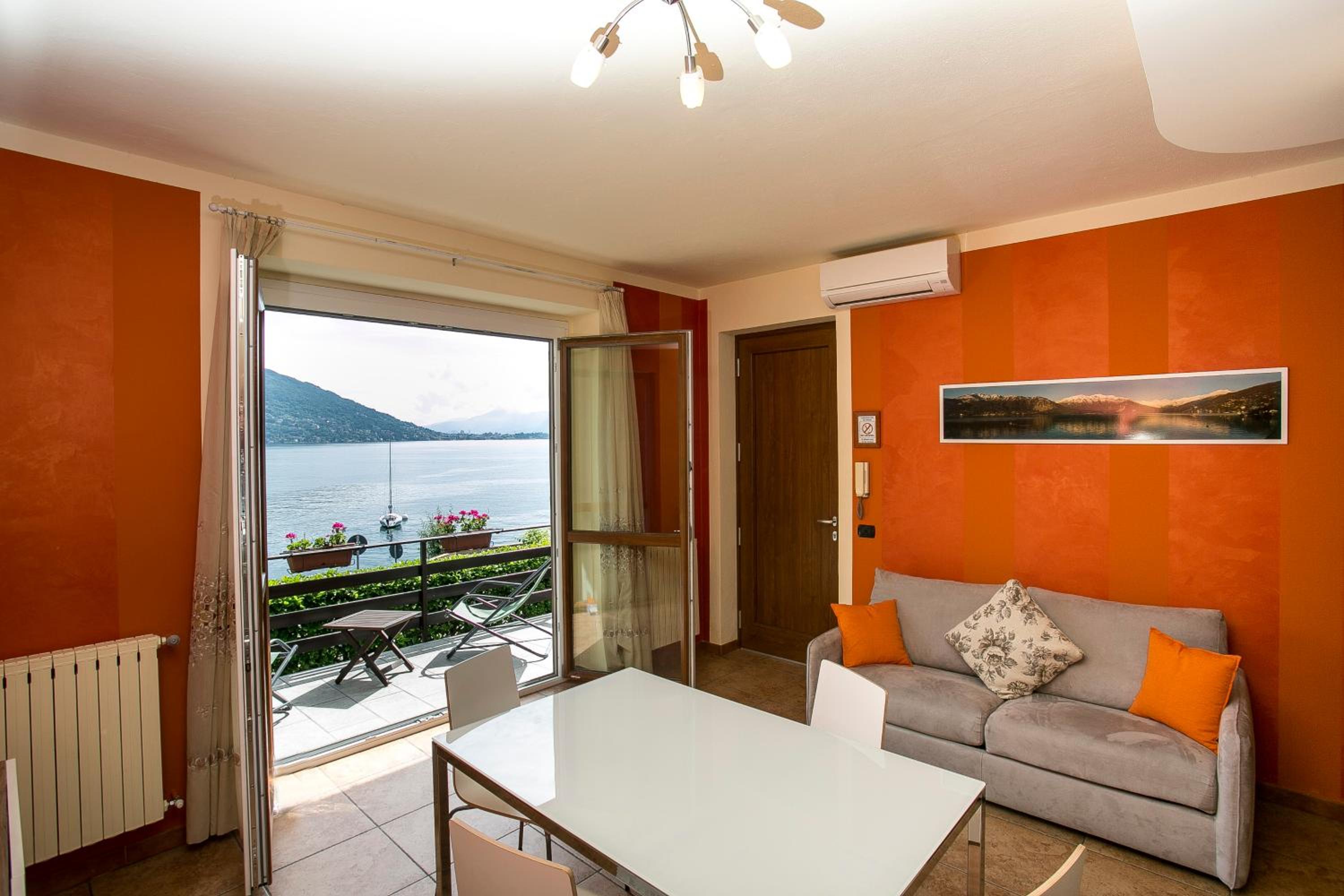Casa Vacanze La Nautica view 3