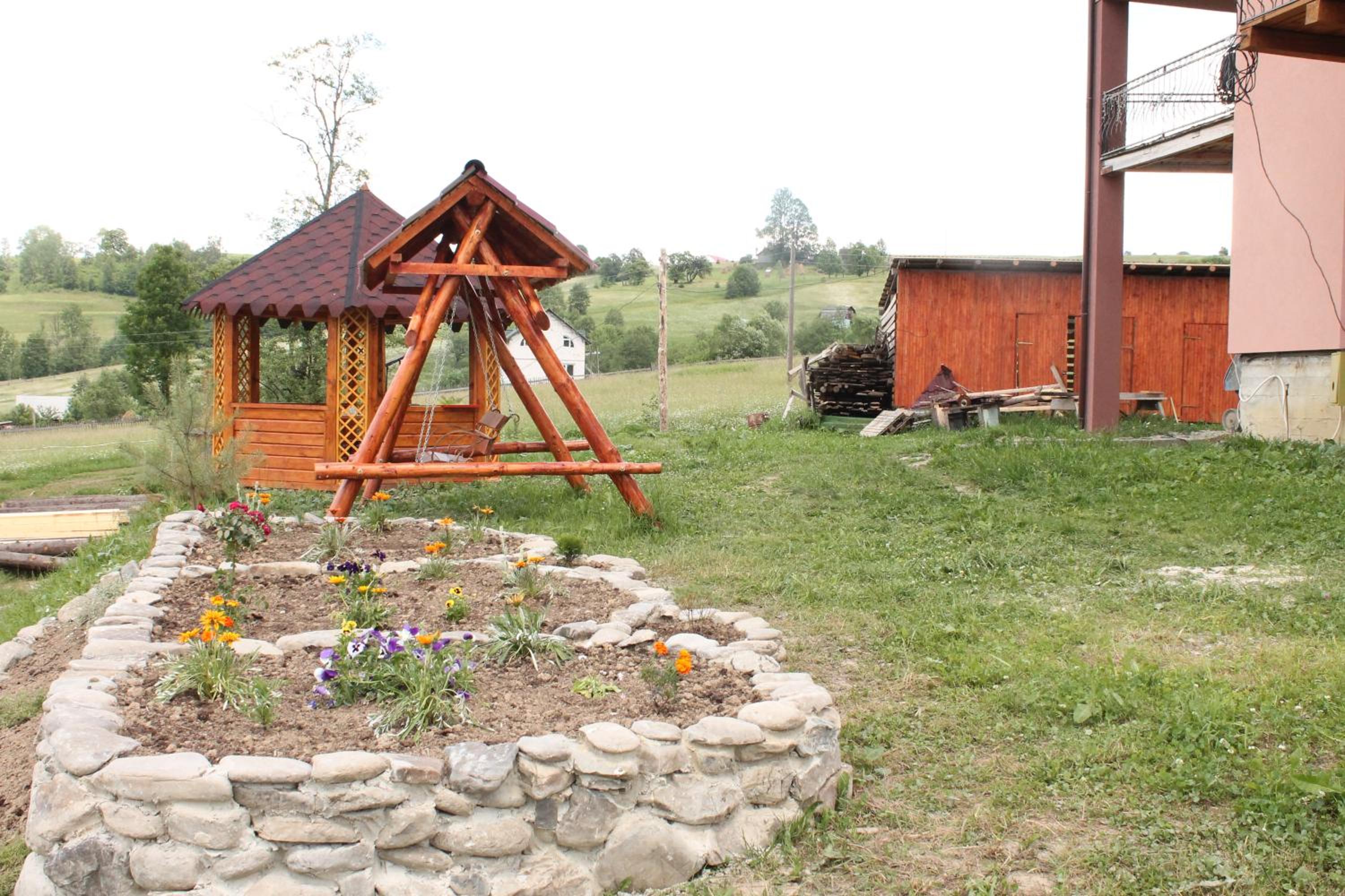 Photo 8