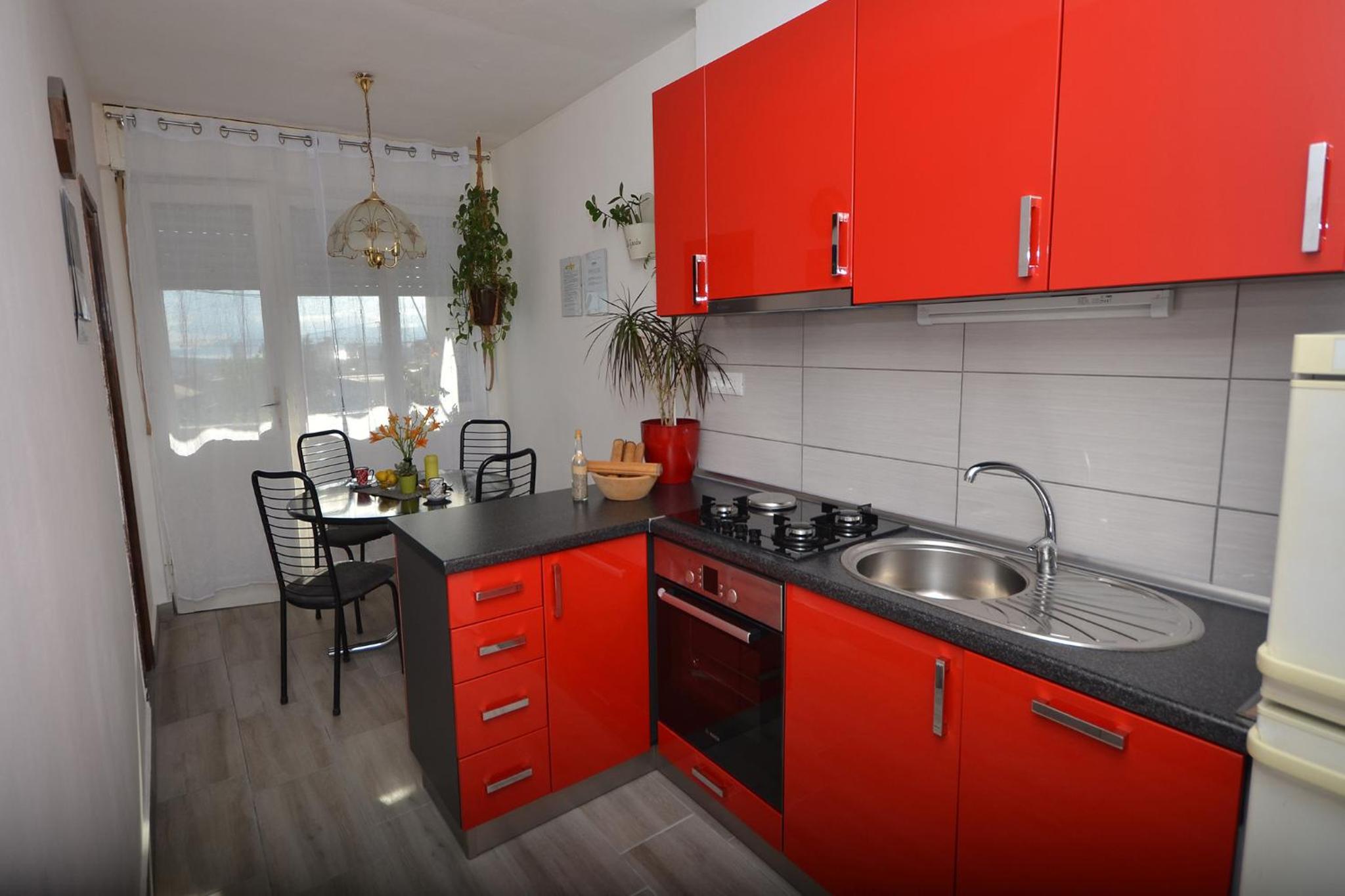 Sunshine Apartment view 5