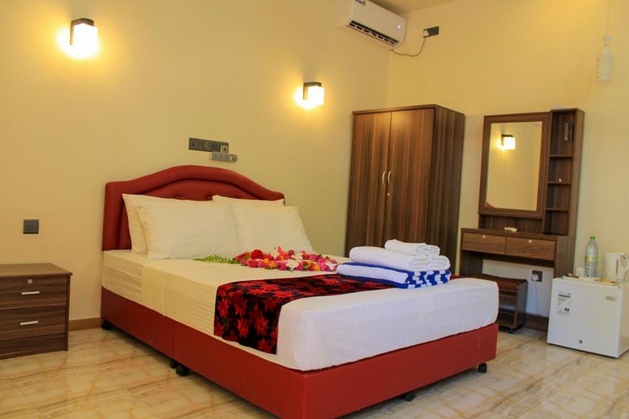 Evila Inn - Thoddoo