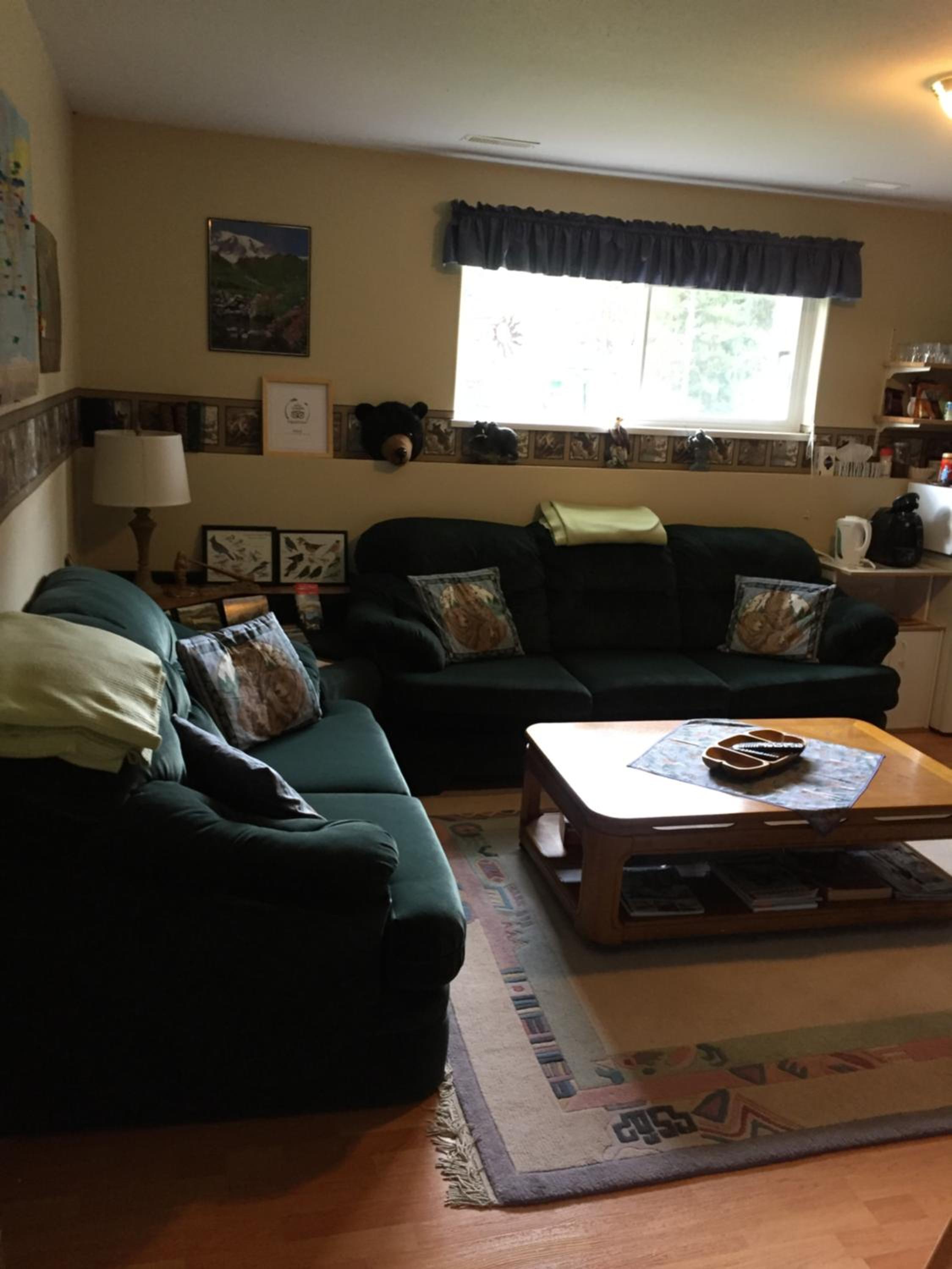 Silvern Lake Trail Bed and Breakfast