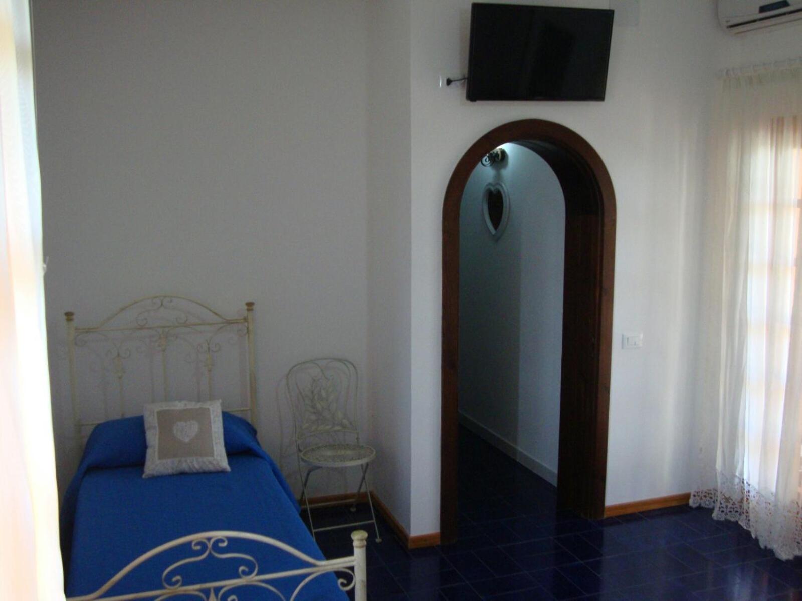 Photo 21