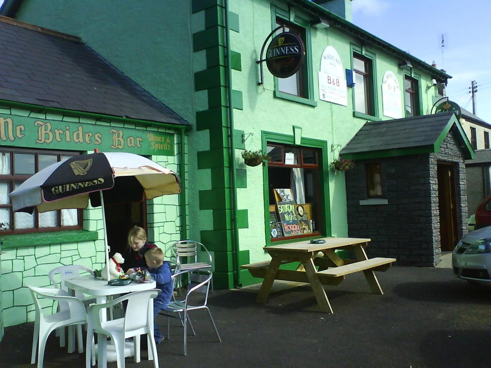 Bushmills Vacations - Causeway tavern bed  breakfast - Property Image 2
