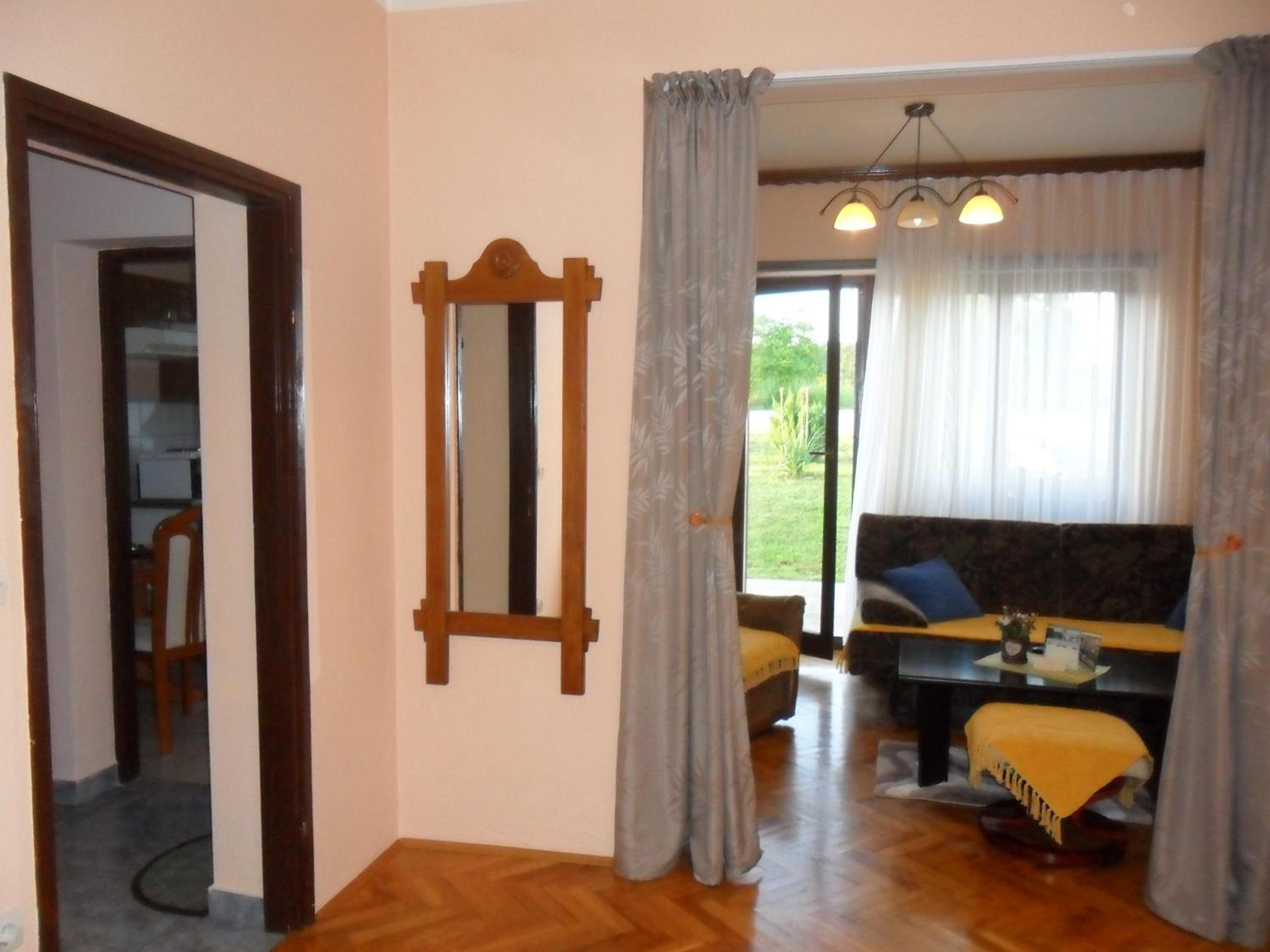 Studio Apartment Ivona & Tin view 4