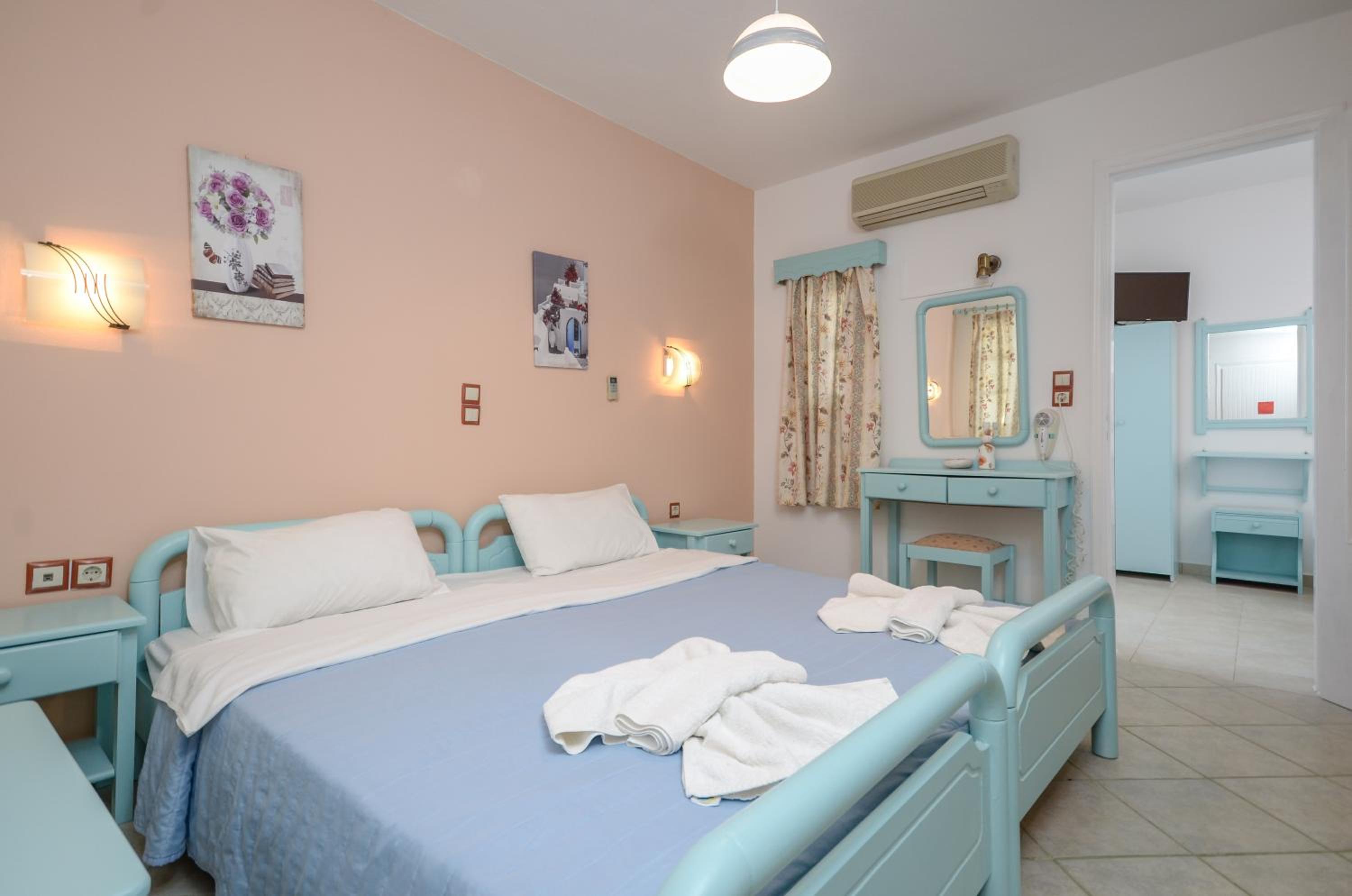 Photo 34