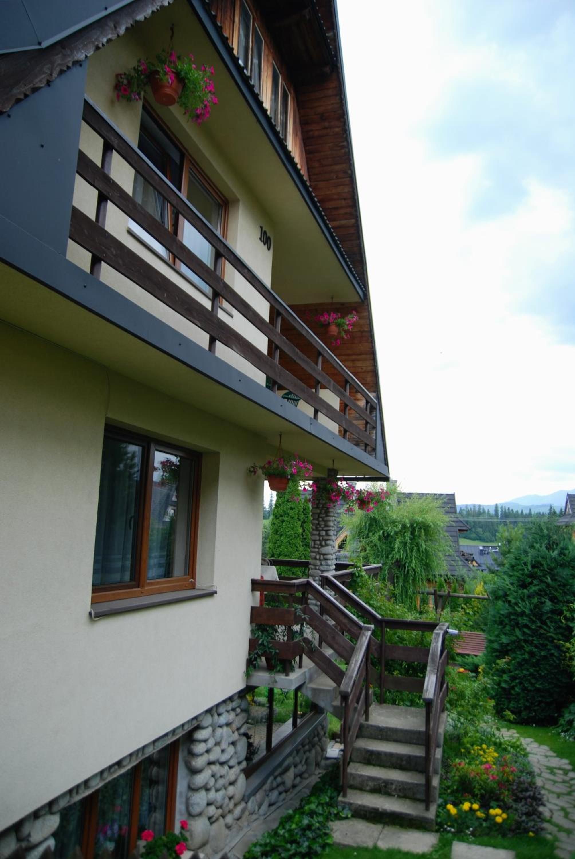 Photo 24