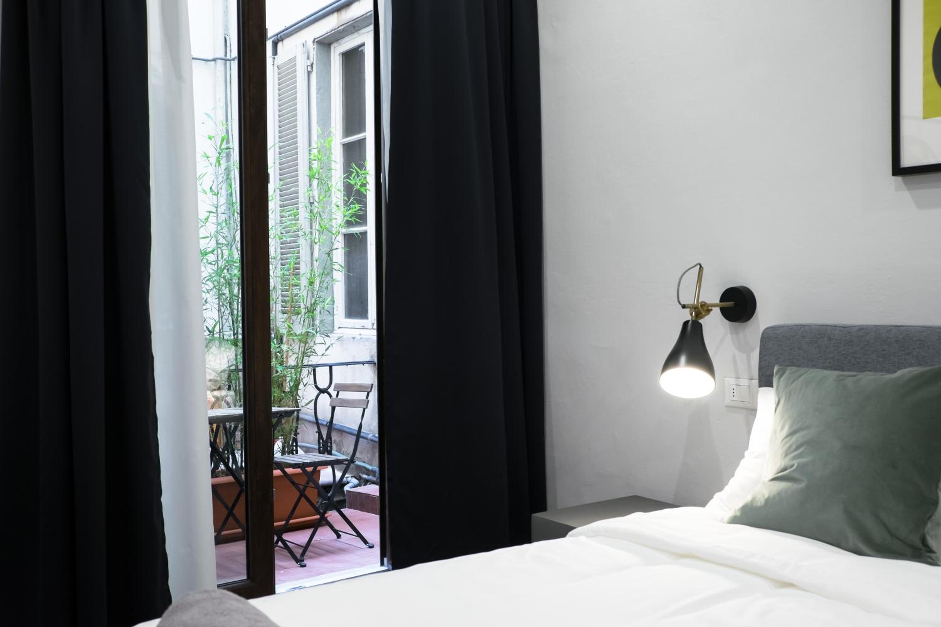 The Gallery 42 Guest House