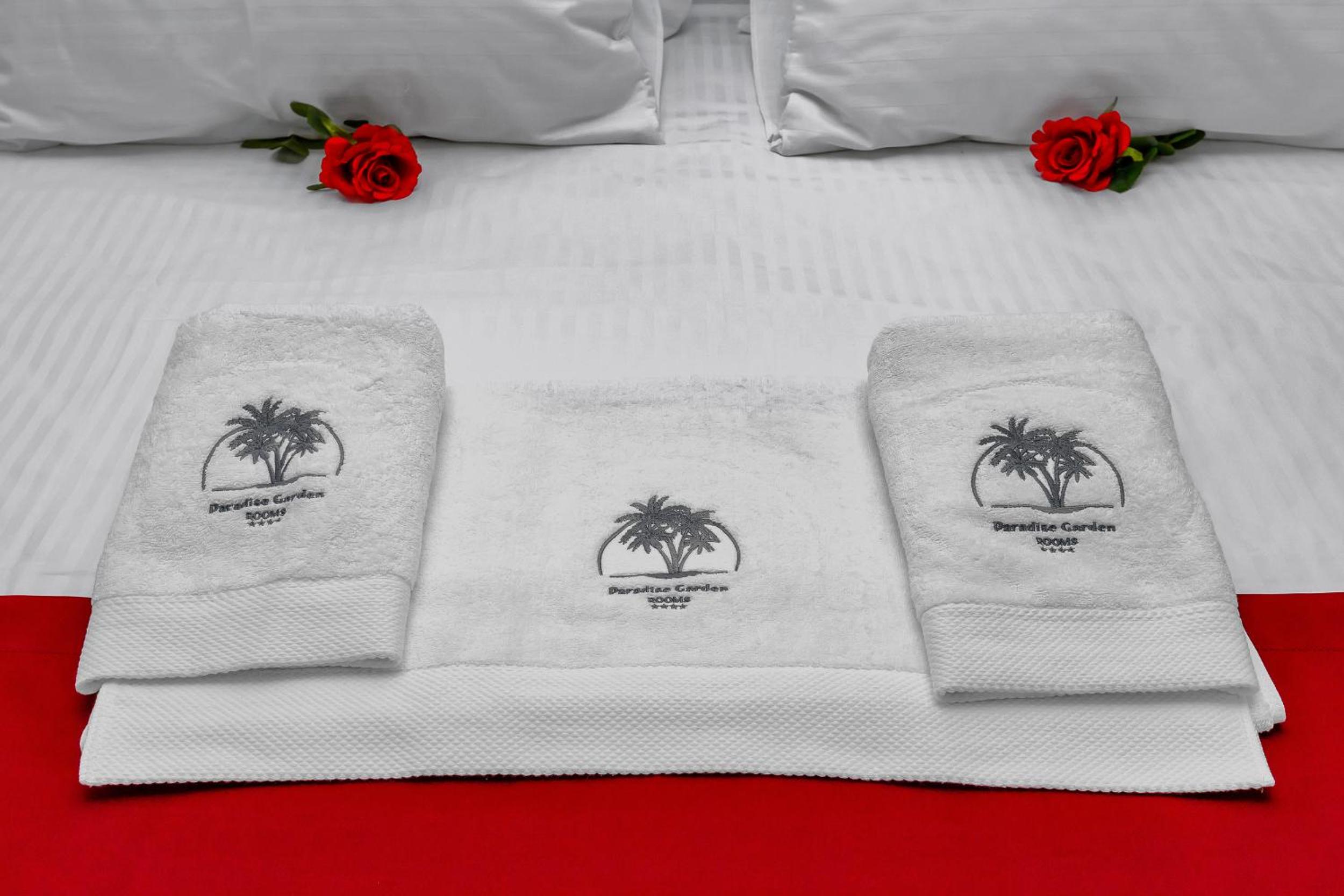 Luxury Rooms Paradise Garden view 4