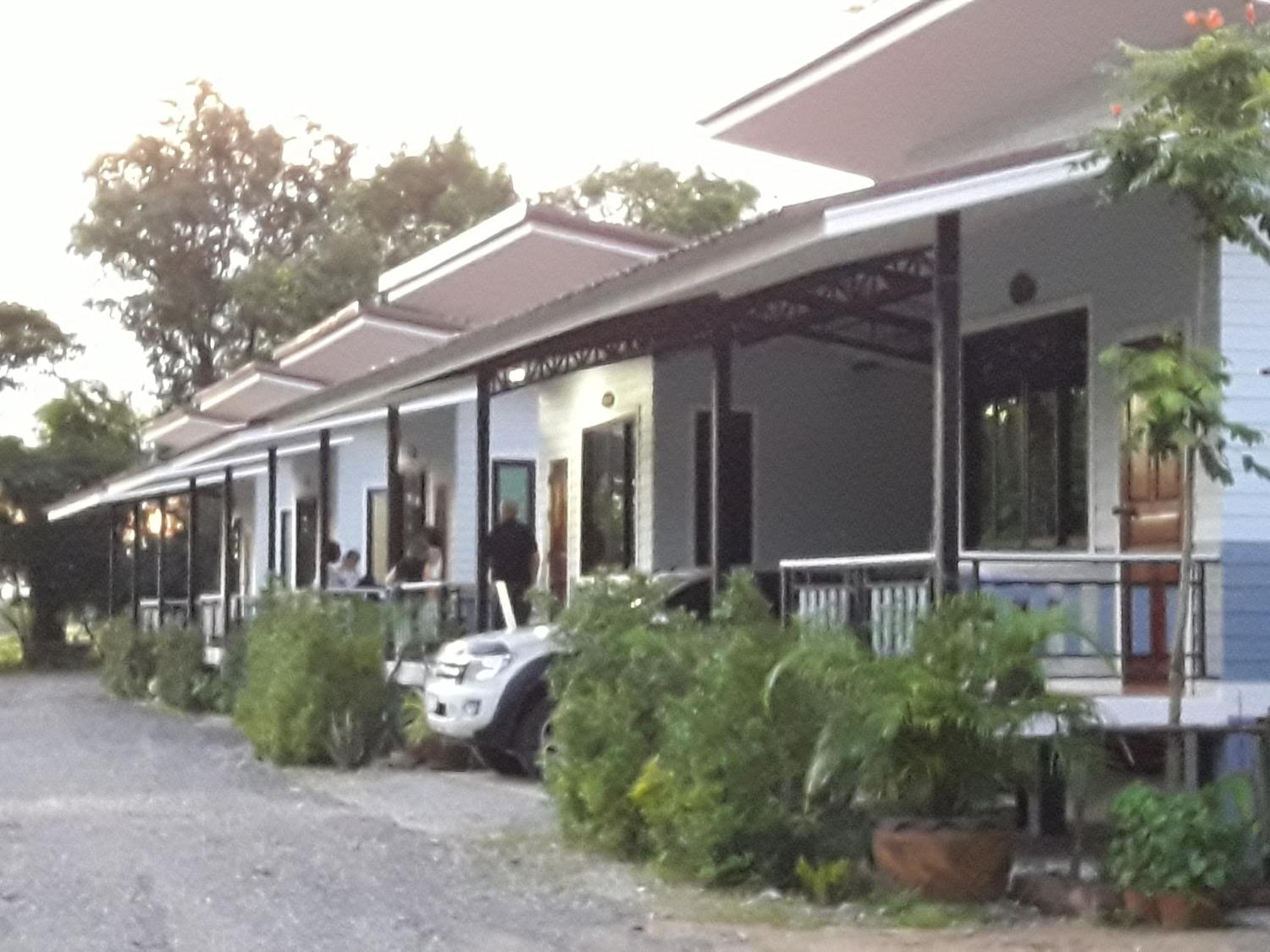 Numhom Resort