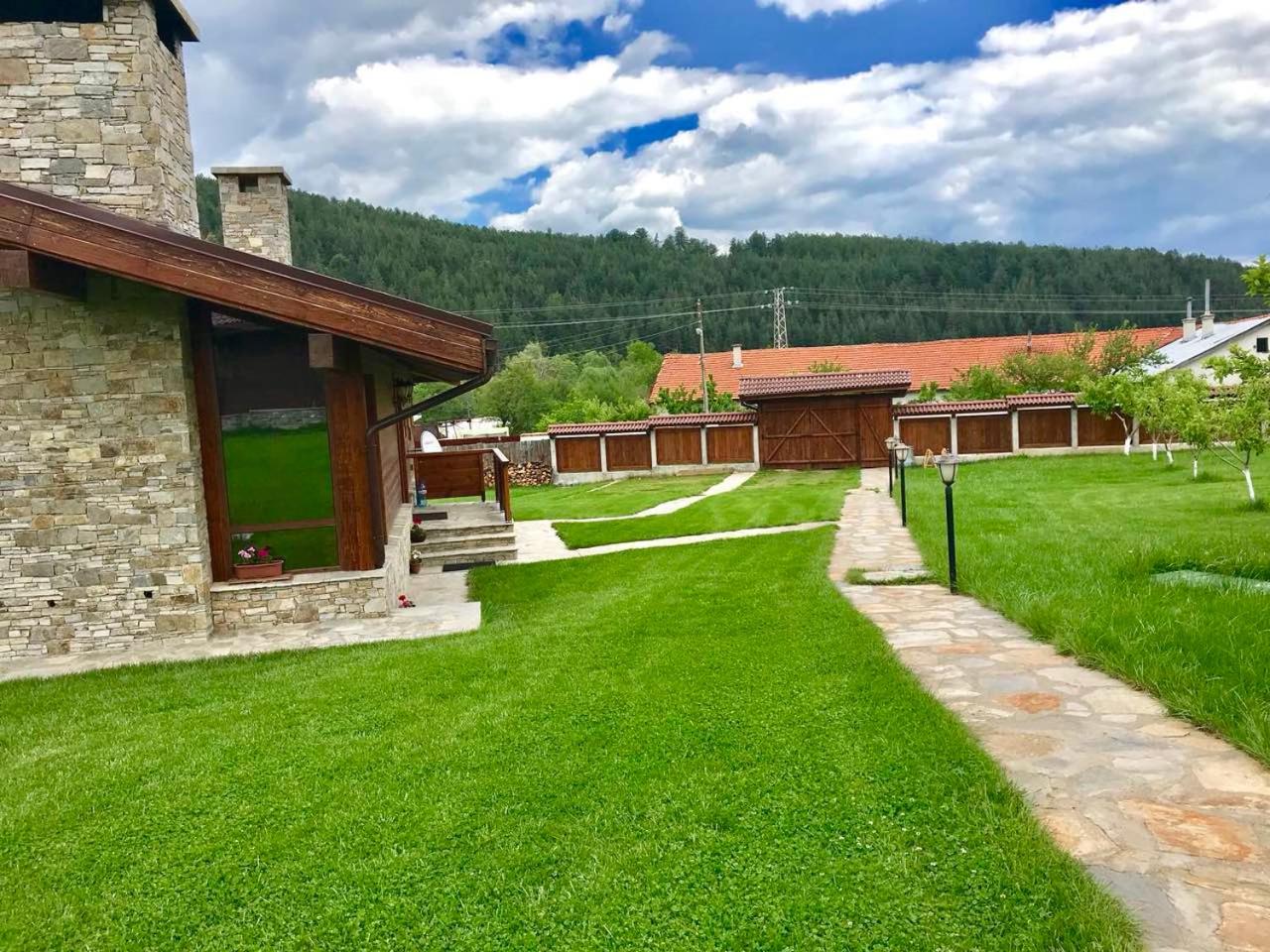 Gostnici Holiday Home